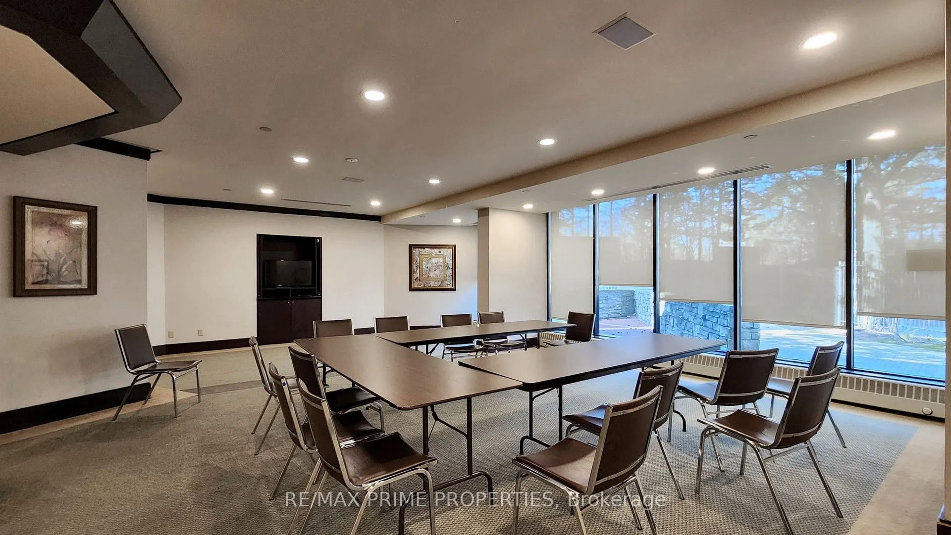89 Skymark Drive, #3110