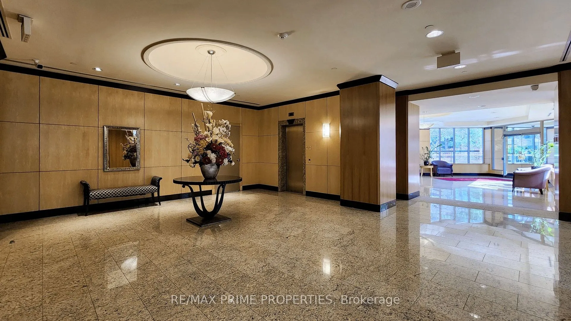 89 Skymark Drive, #3110