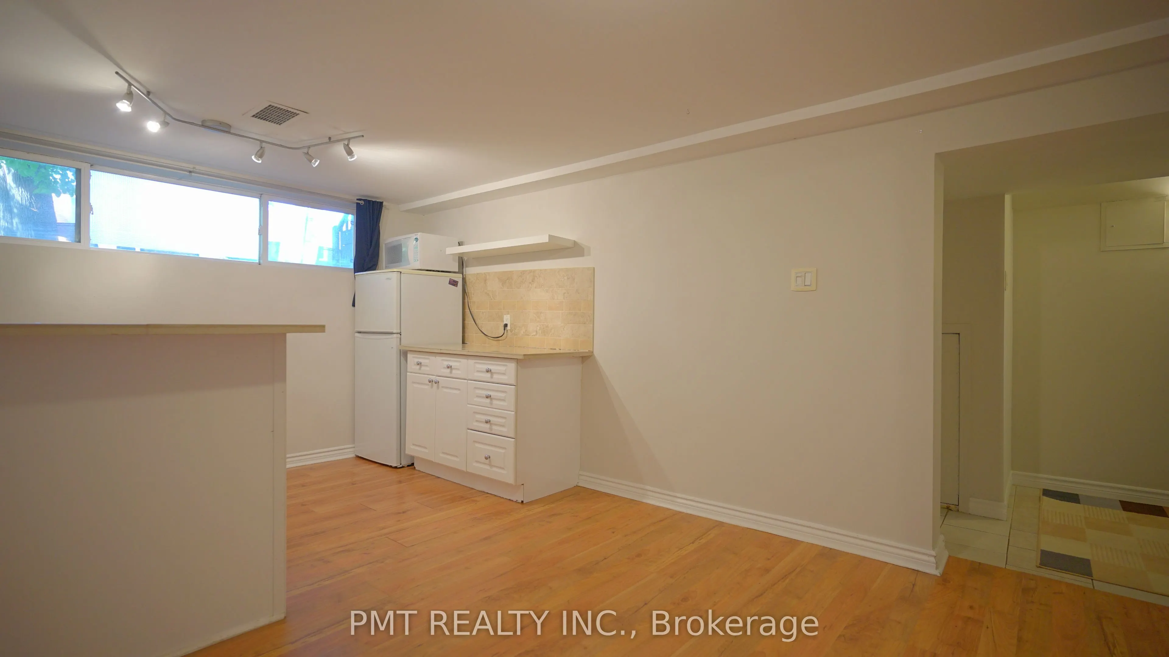 37 Brookfield Street, #Basement