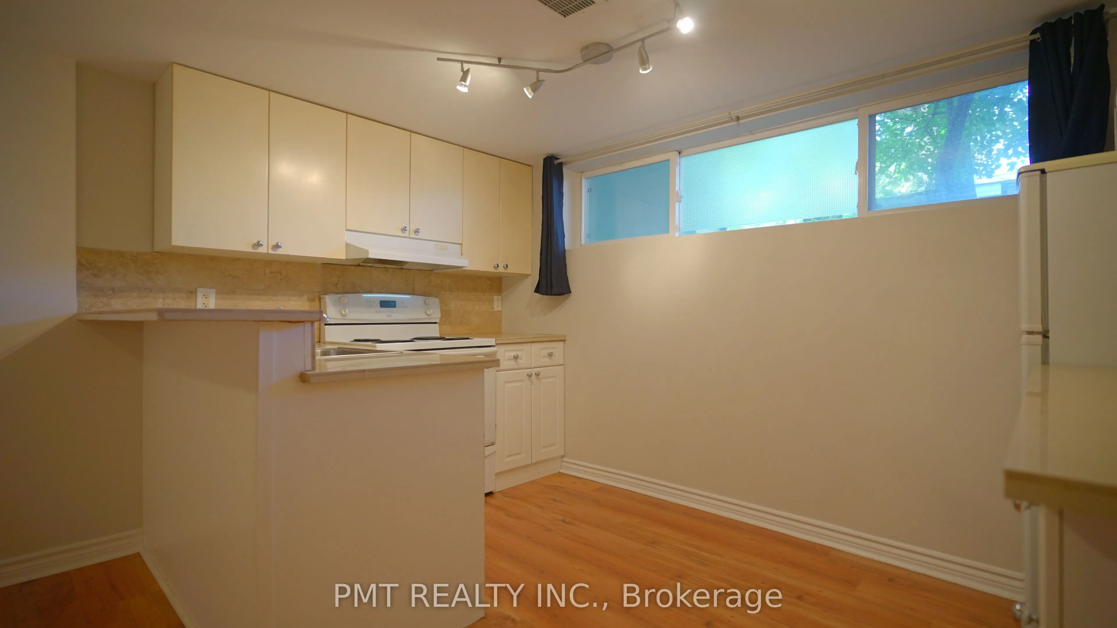 37 Brookfield Street, #Basement
