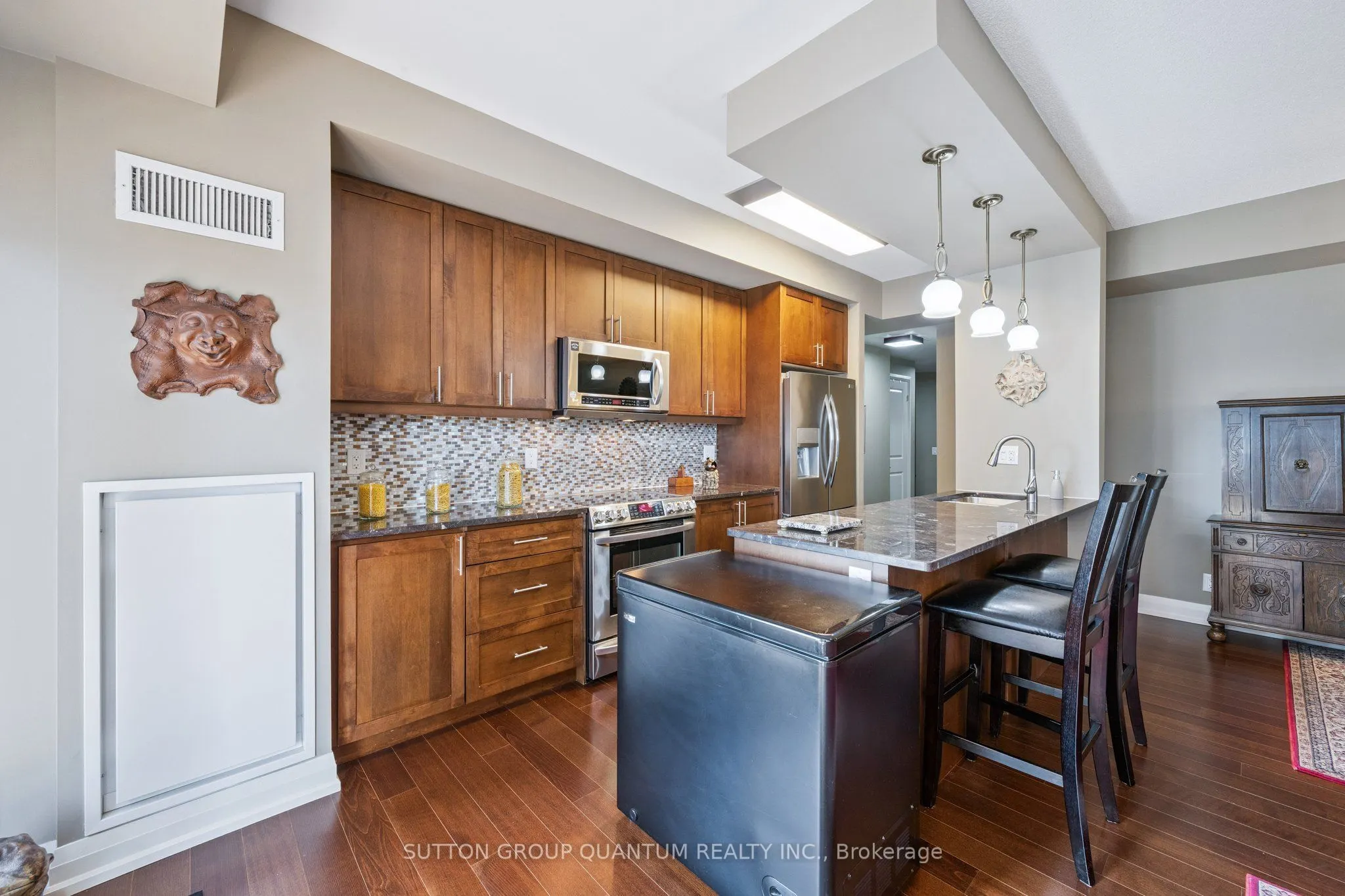 85 The Donway West, #805