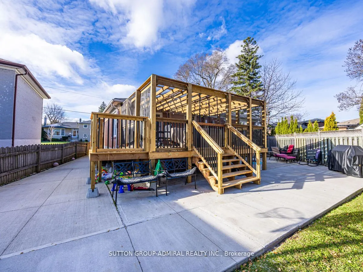 17 Dorchester Drive