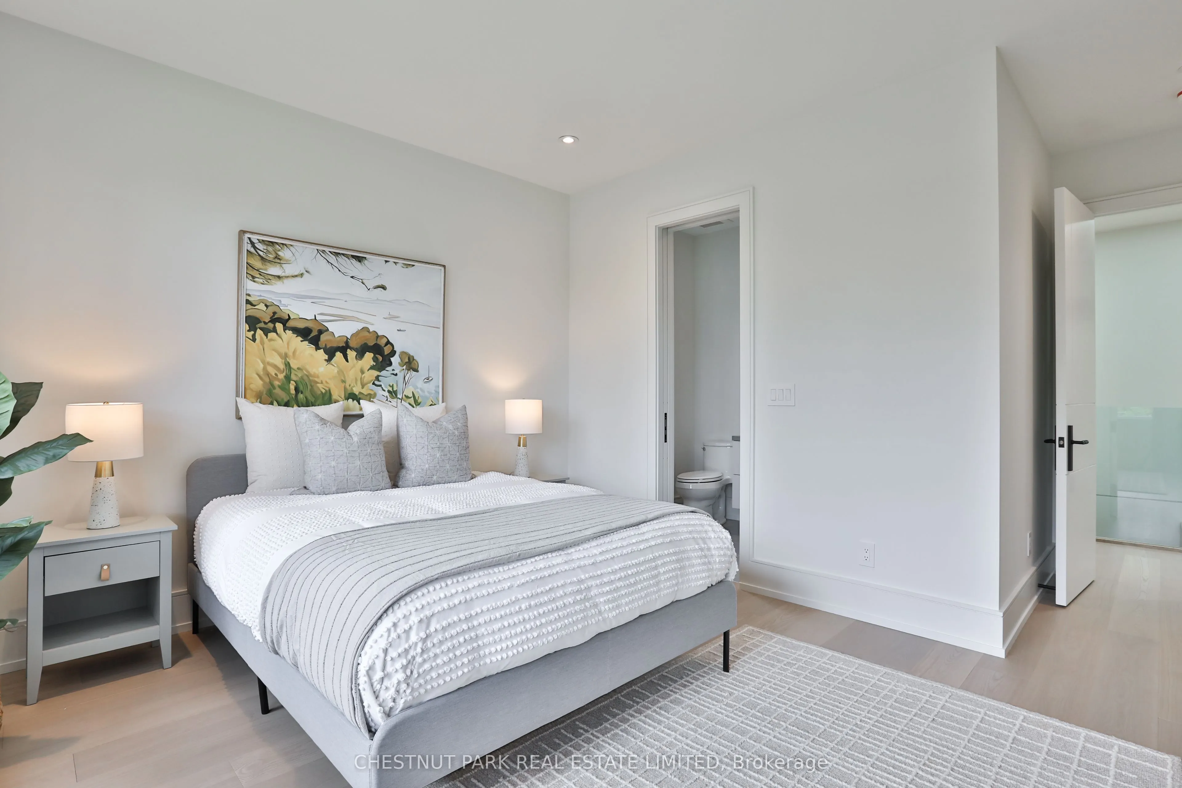 2 Marchwood Drive