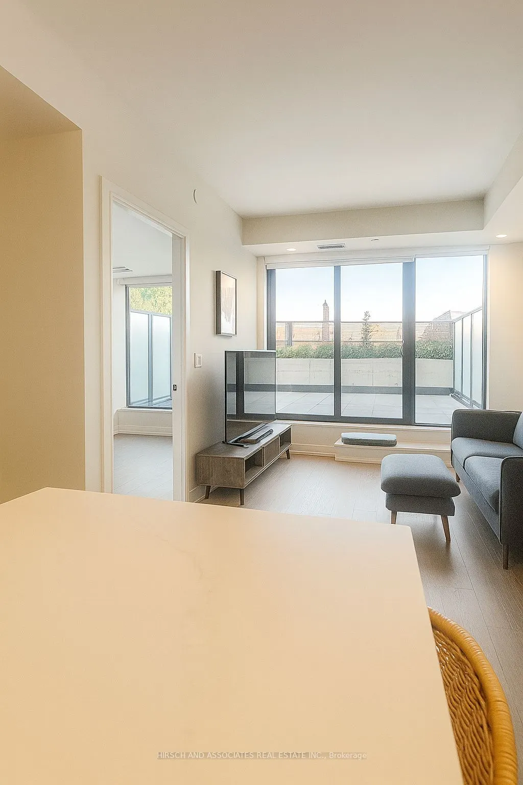840 St. Clair Avenue W, #319