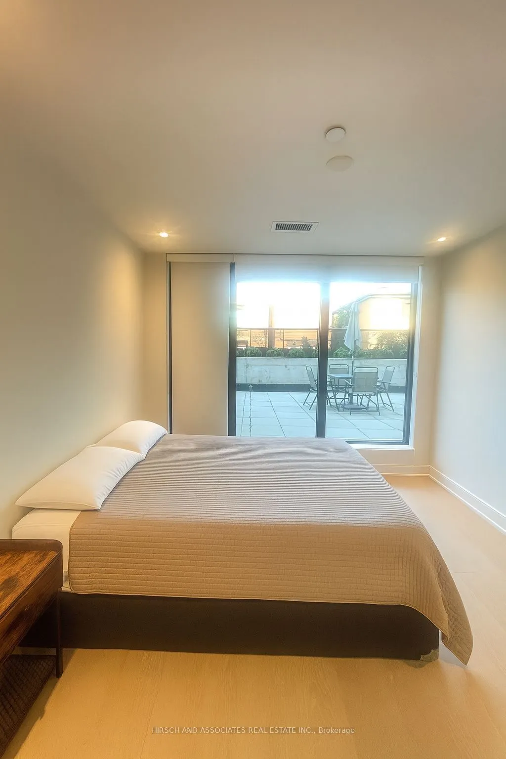 840 St. Clair Avenue W, #319