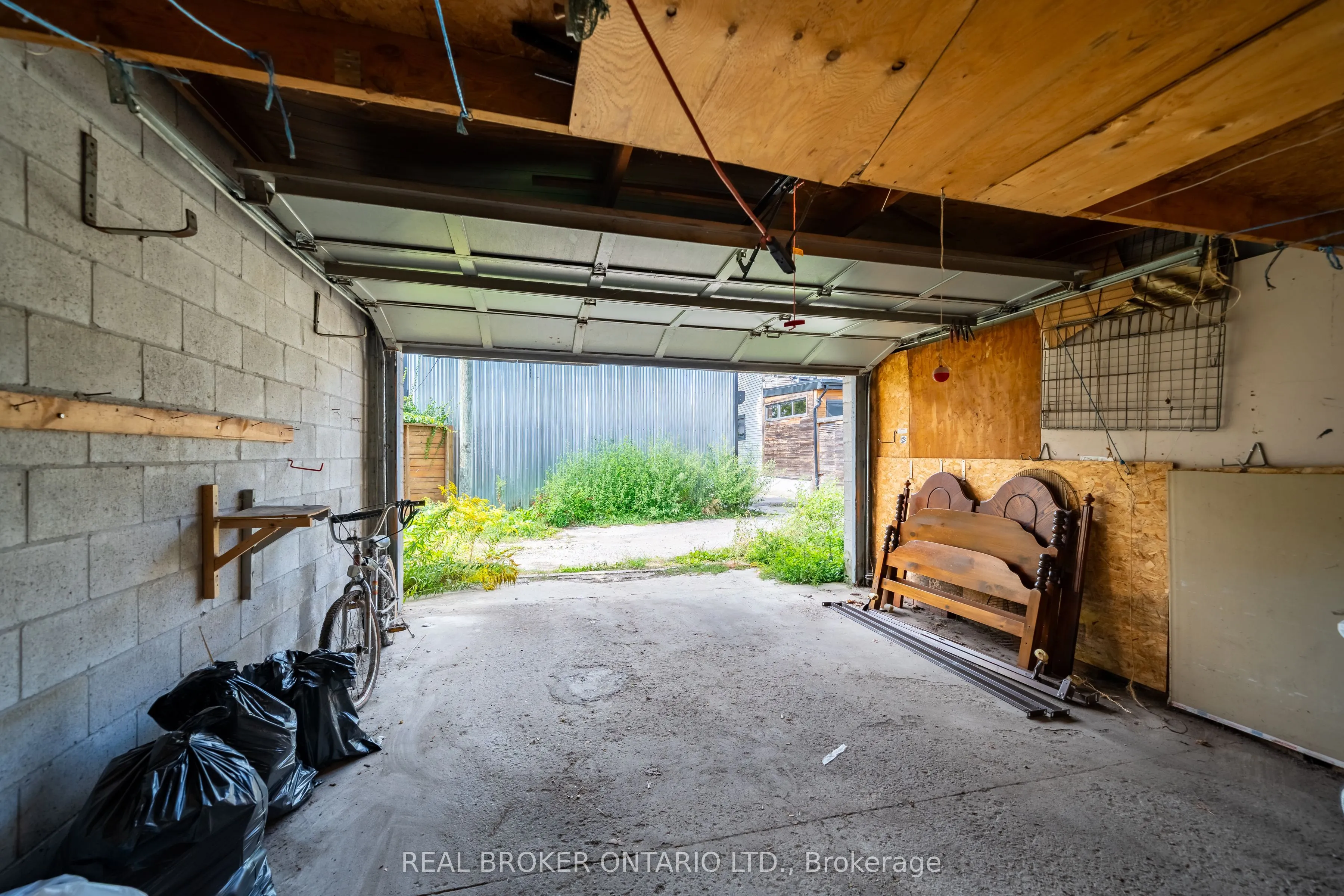 168 Brock Avenue