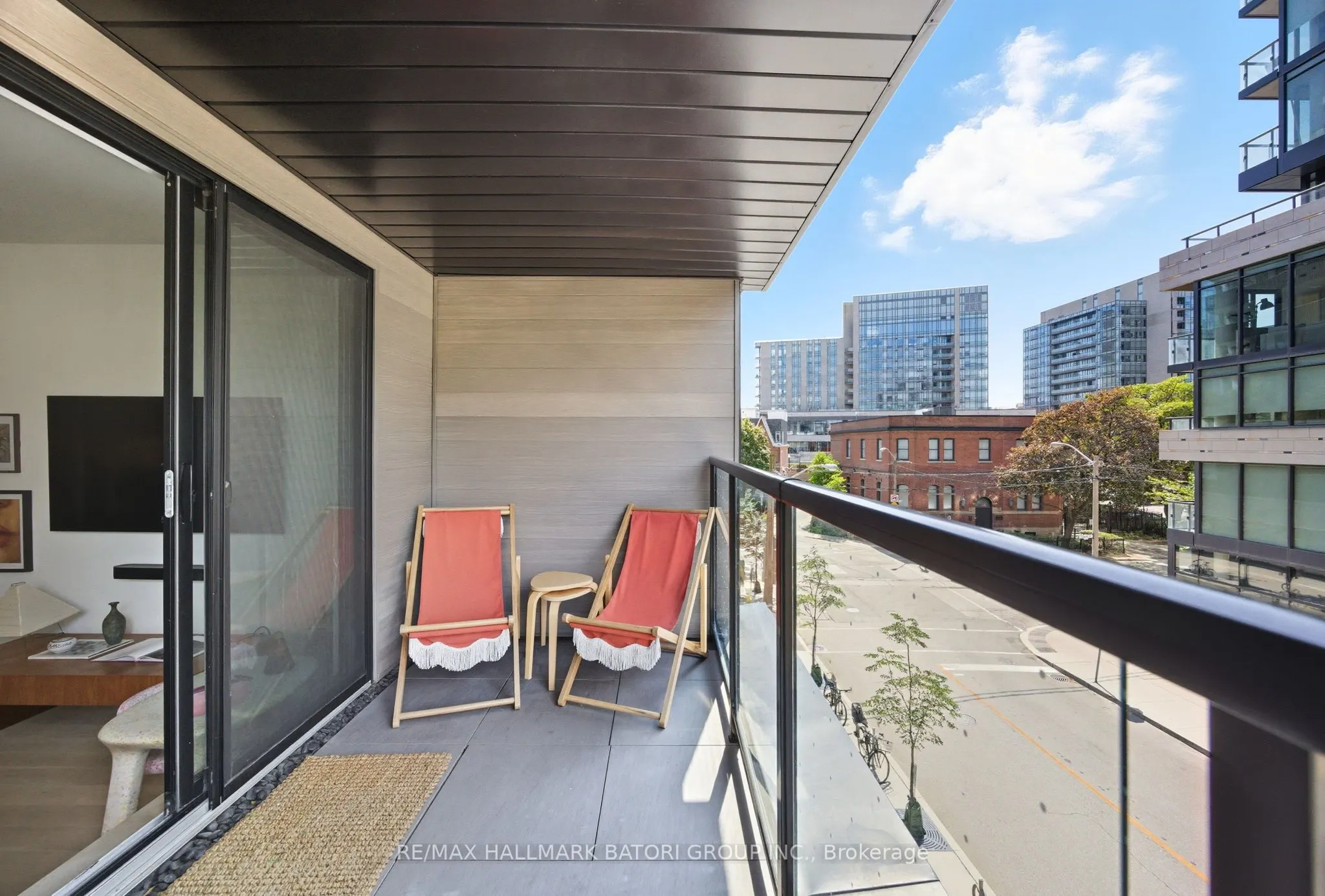 45 Dovercourt Road, #301