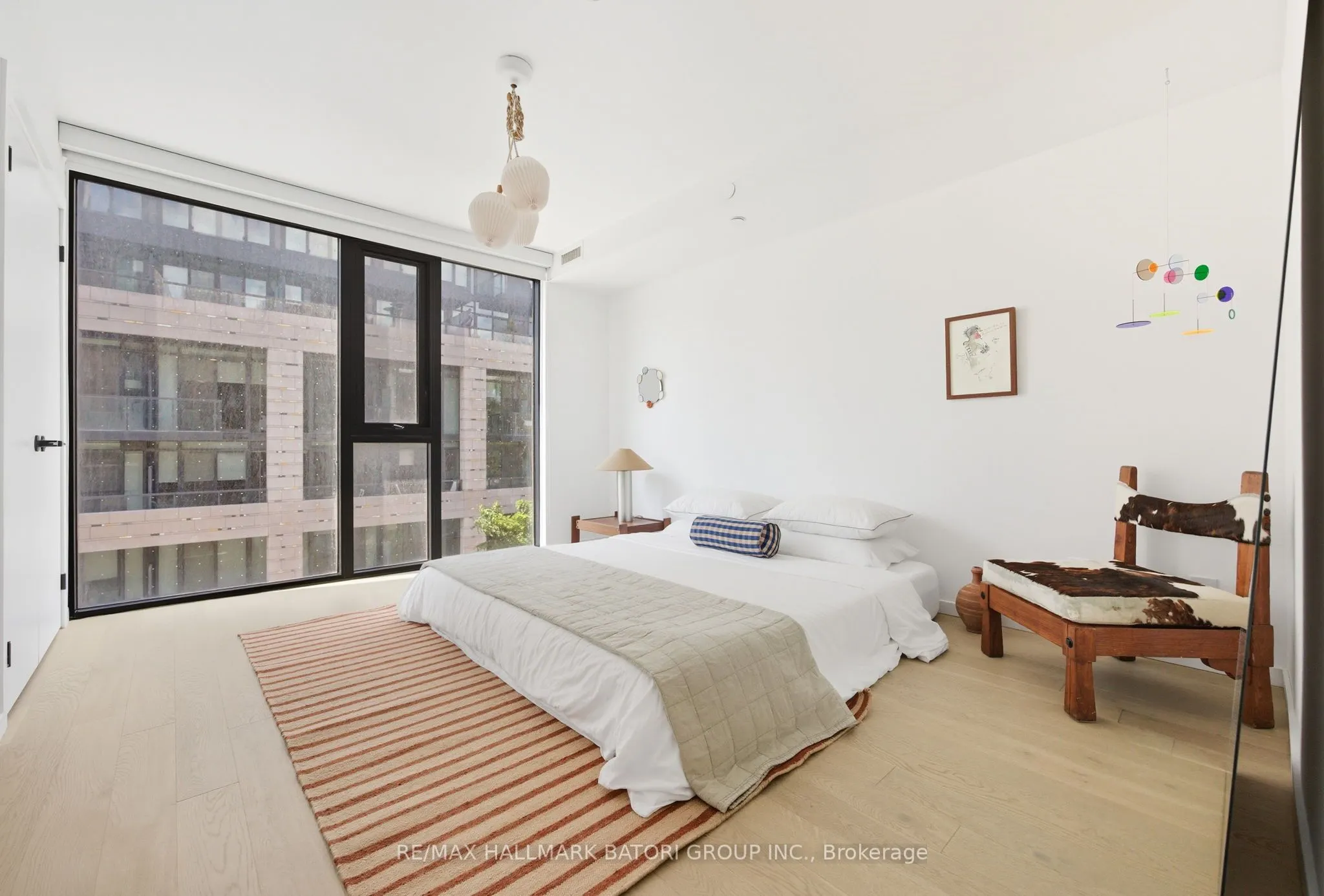45 Dovercourt Road, #301