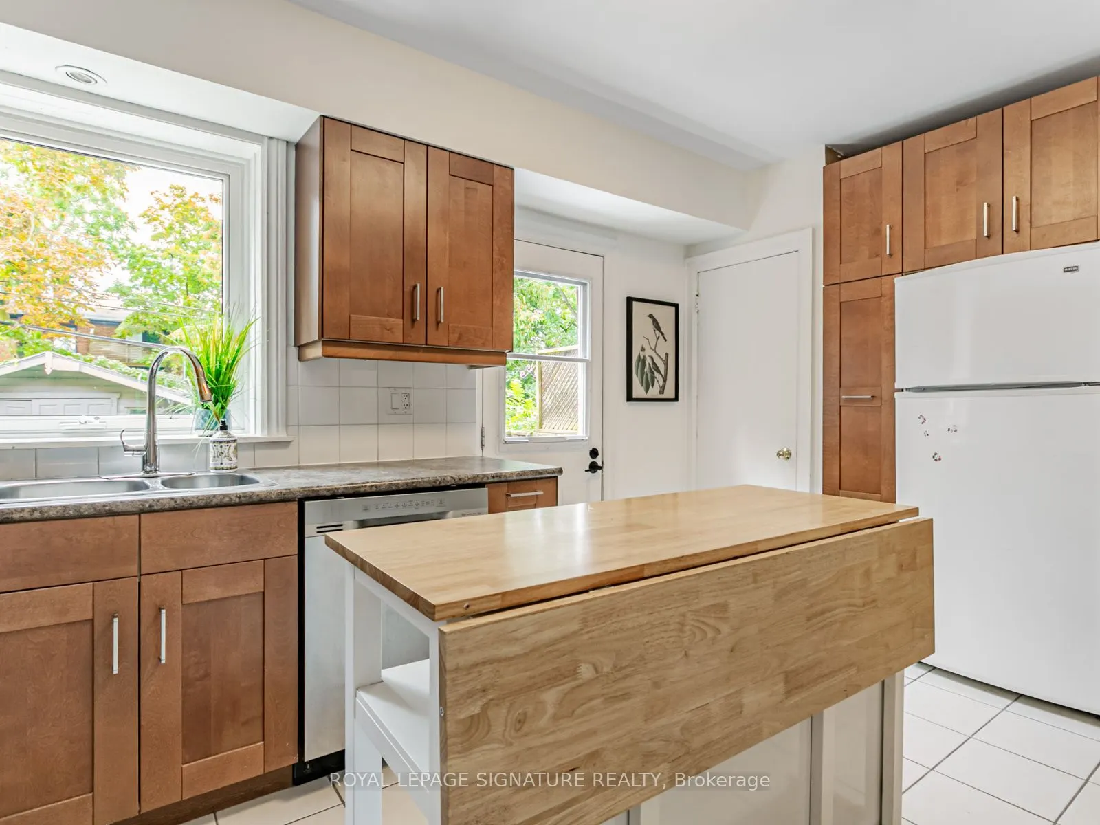 12 Cherrywood Avenue