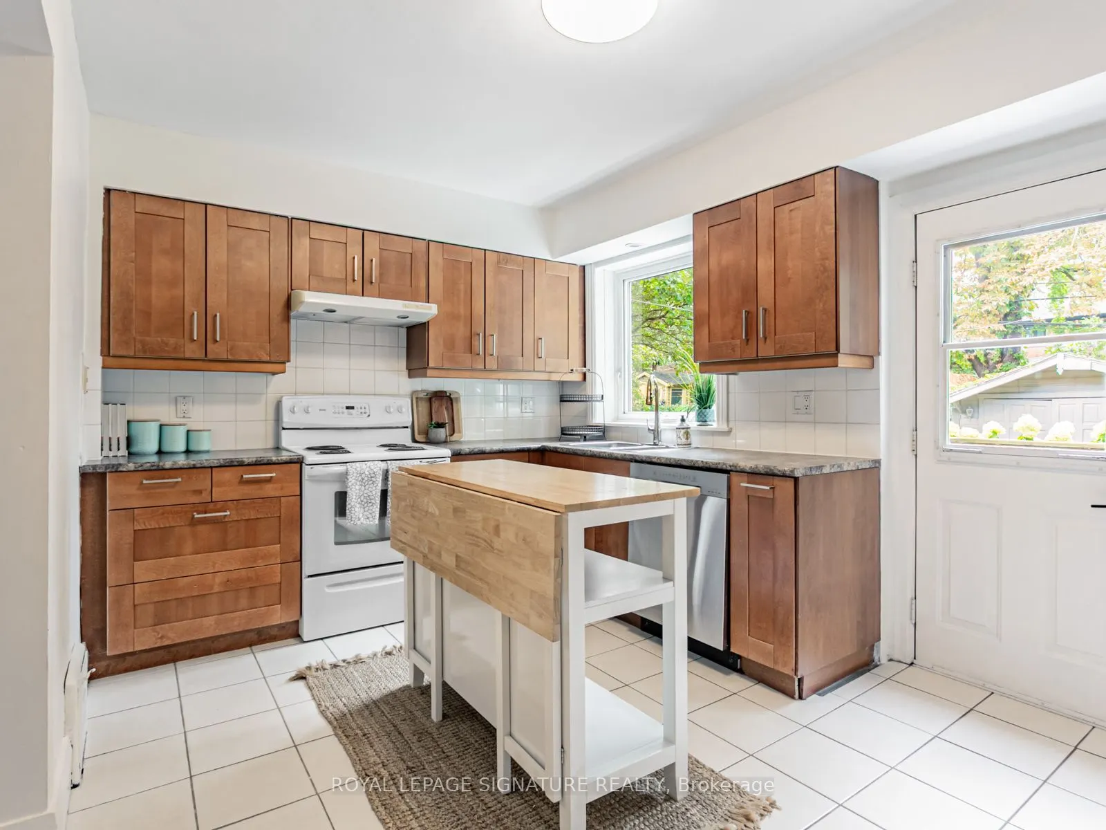 12 Cherrywood Avenue