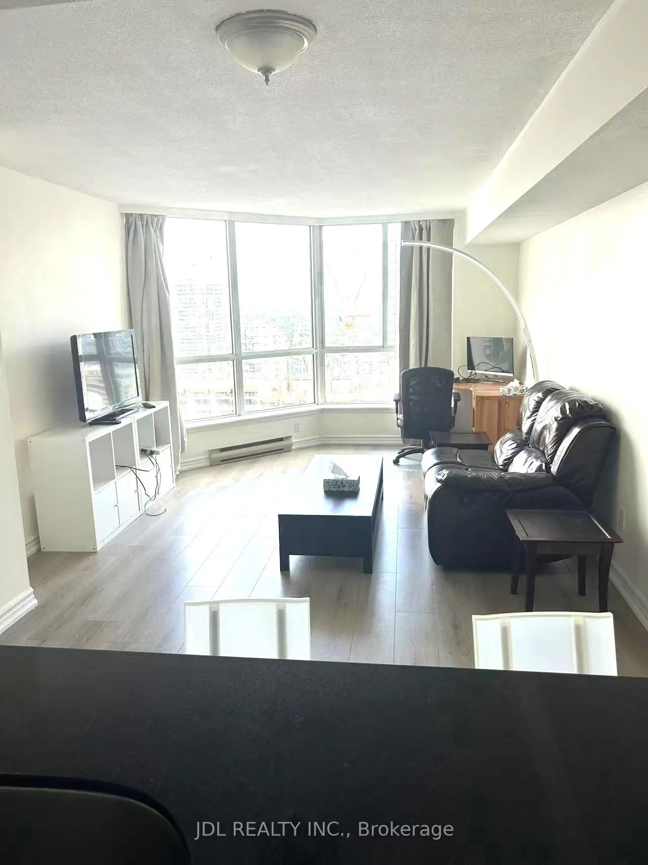 38 Elm Street, #3307