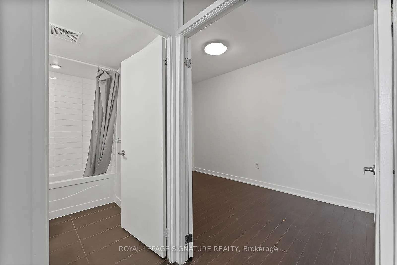 38 Dan Leckie Way, #725