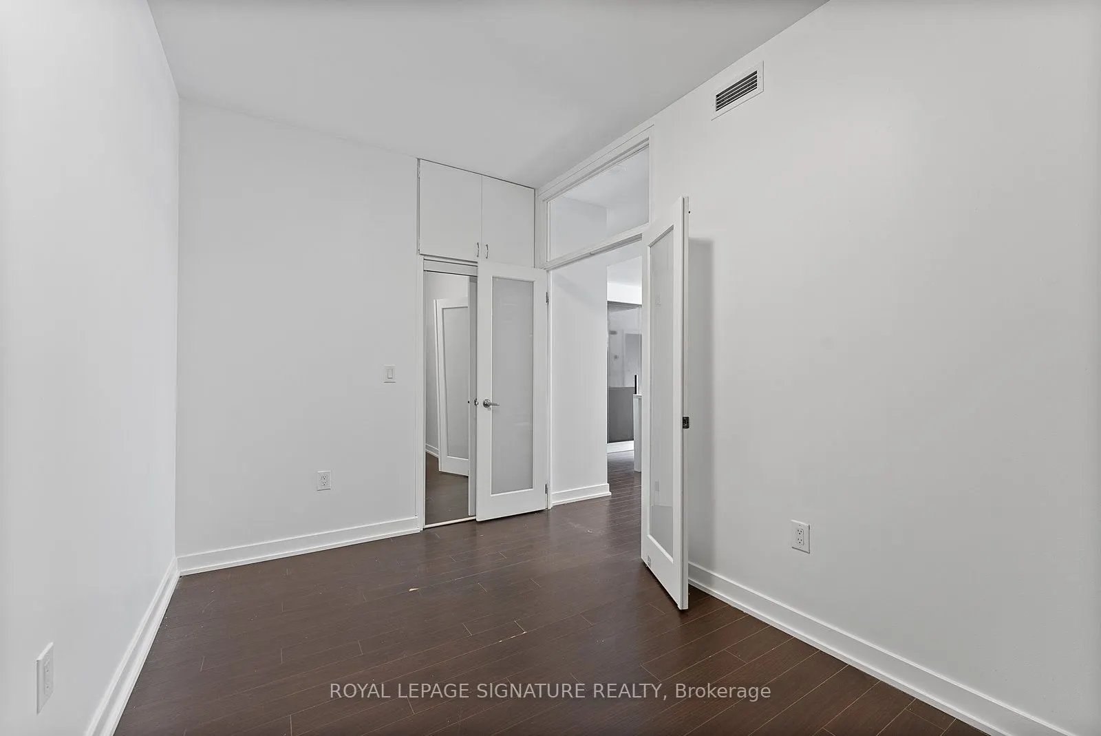 38 Dan Leckie Way, #725