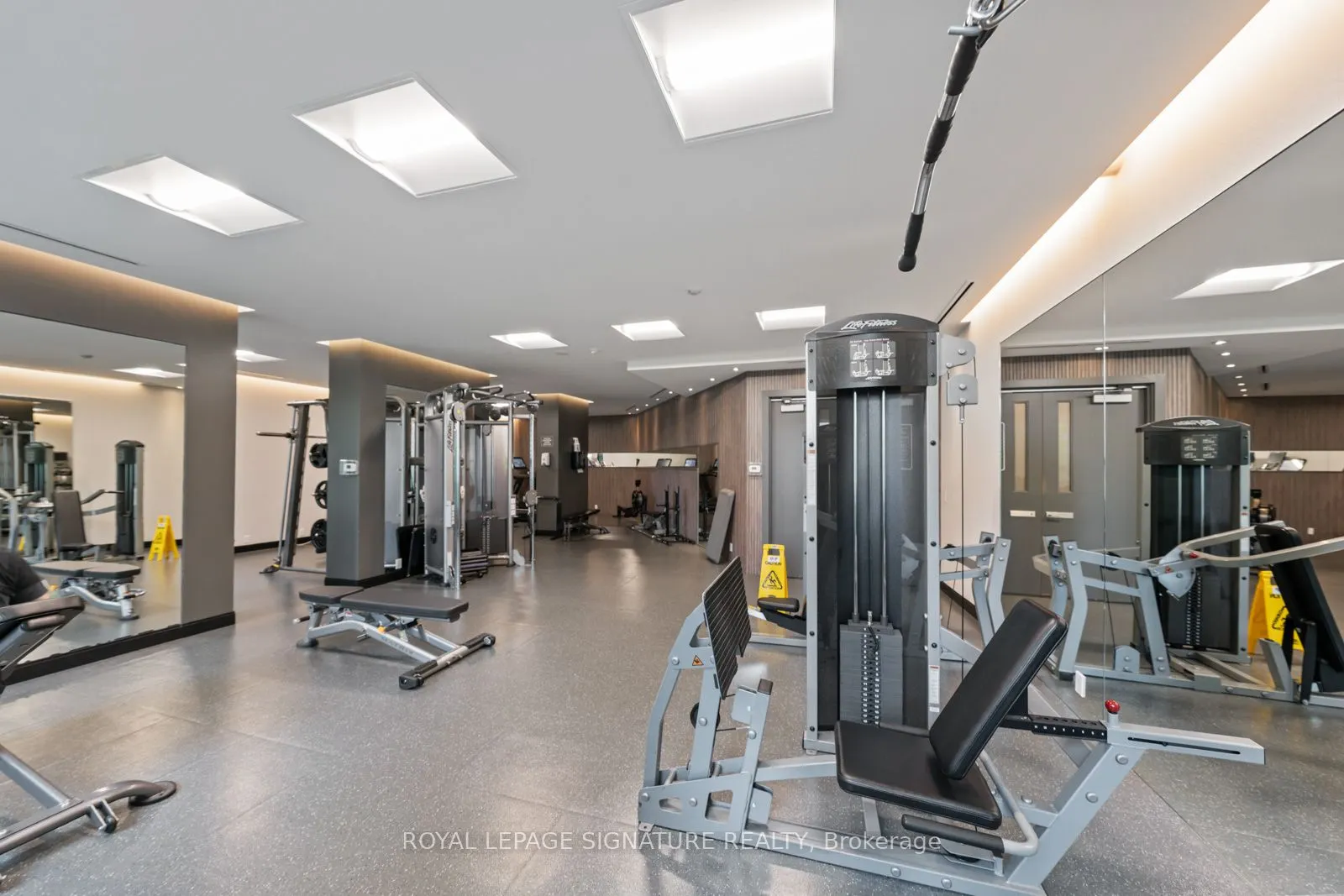 500 Sherbourne Street, #3207
