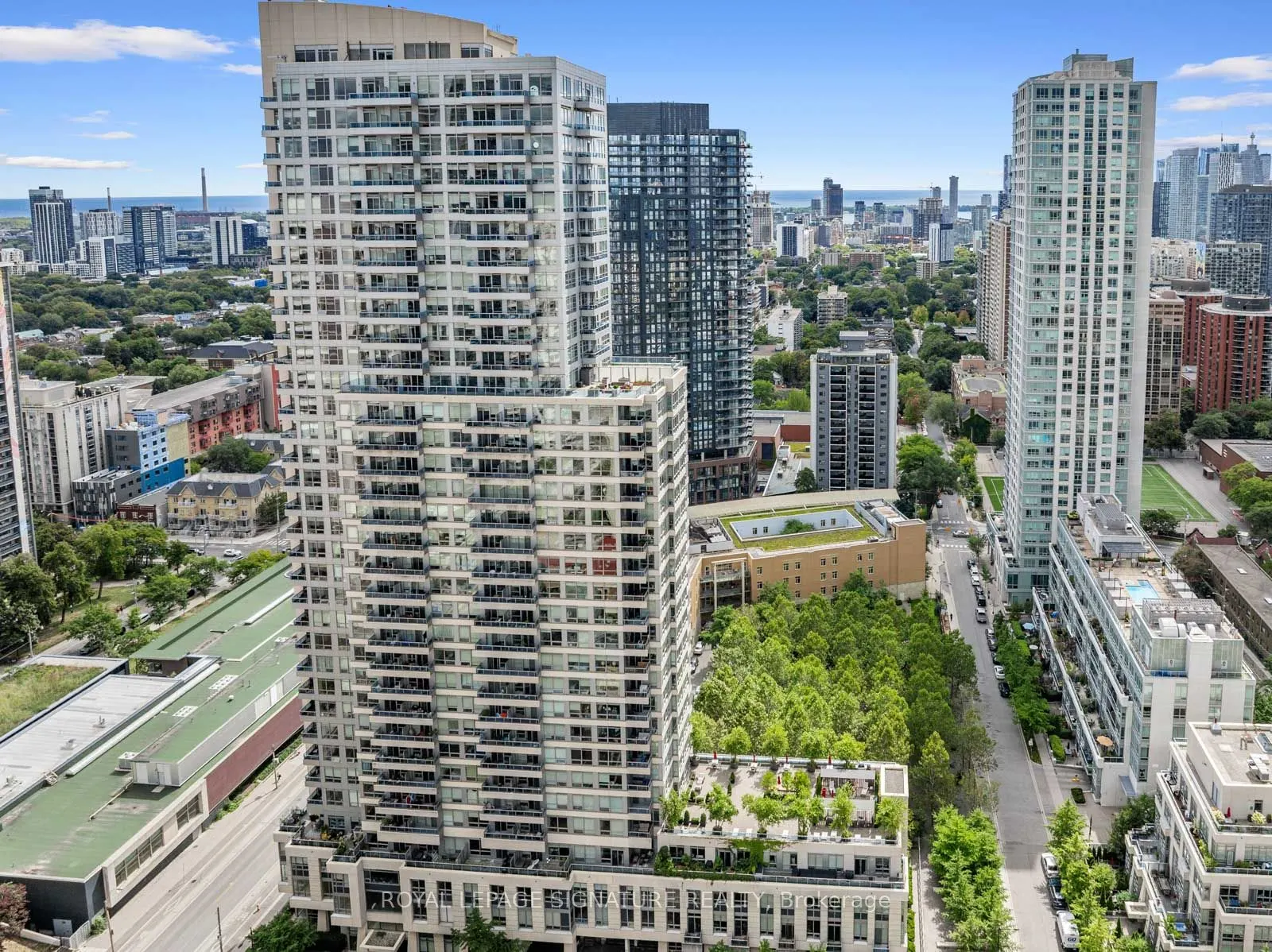 500 Sherbourne Street, #3207
