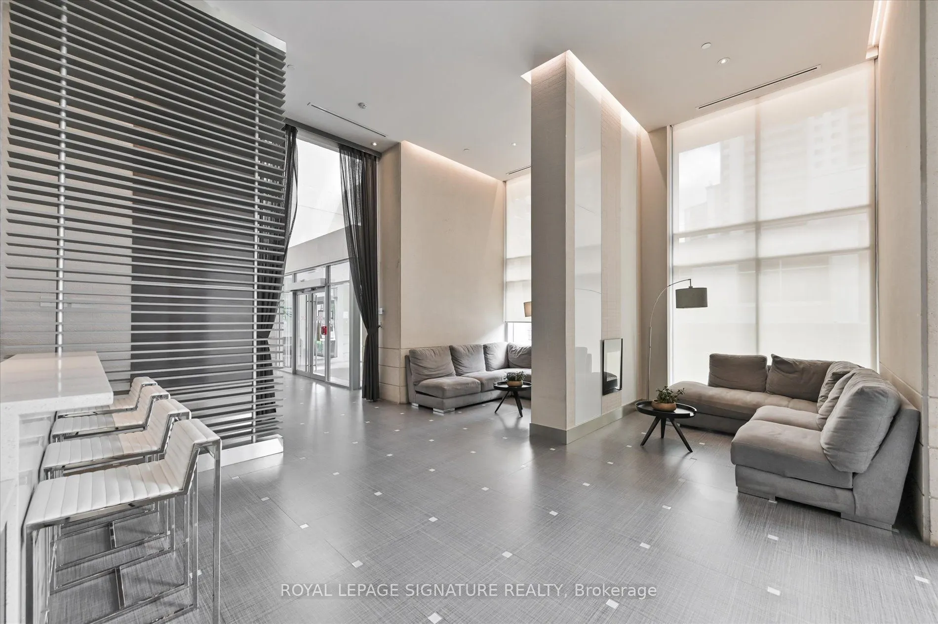 500 Sherbourne Street, #3207