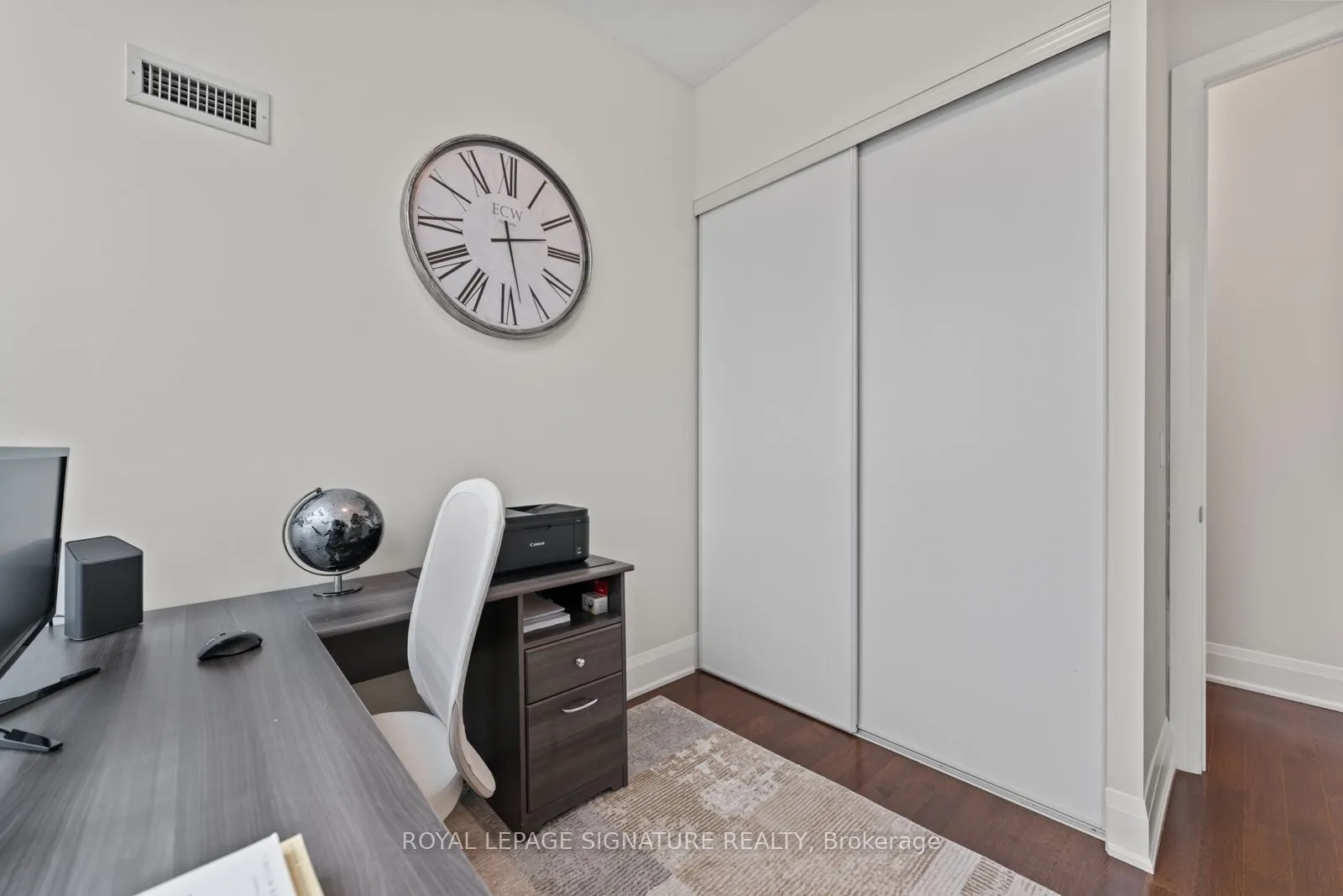 500 Sherbourne Street, #3207