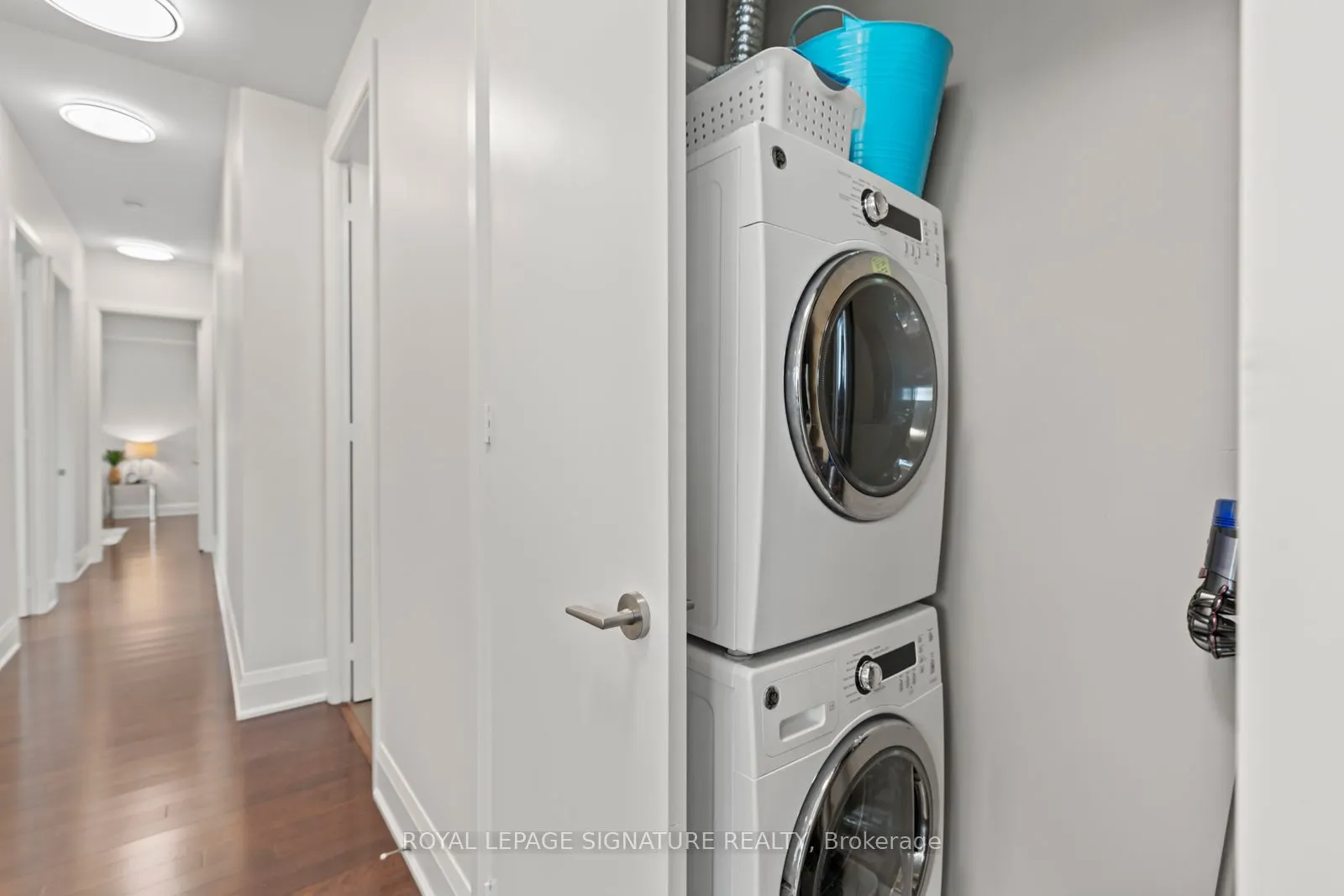500 Sherbourne Street, #3207