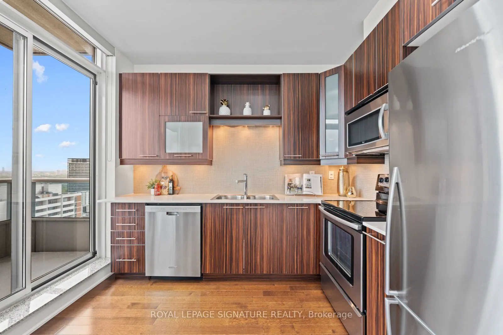 500 Sherbourne Street, #3207