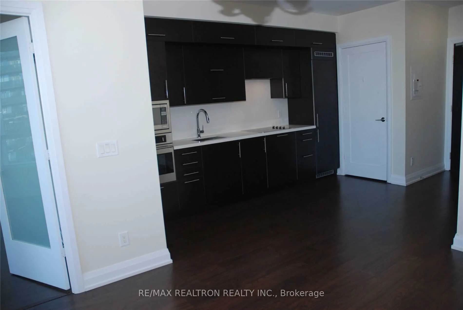 2 Anndale Drive, #3204