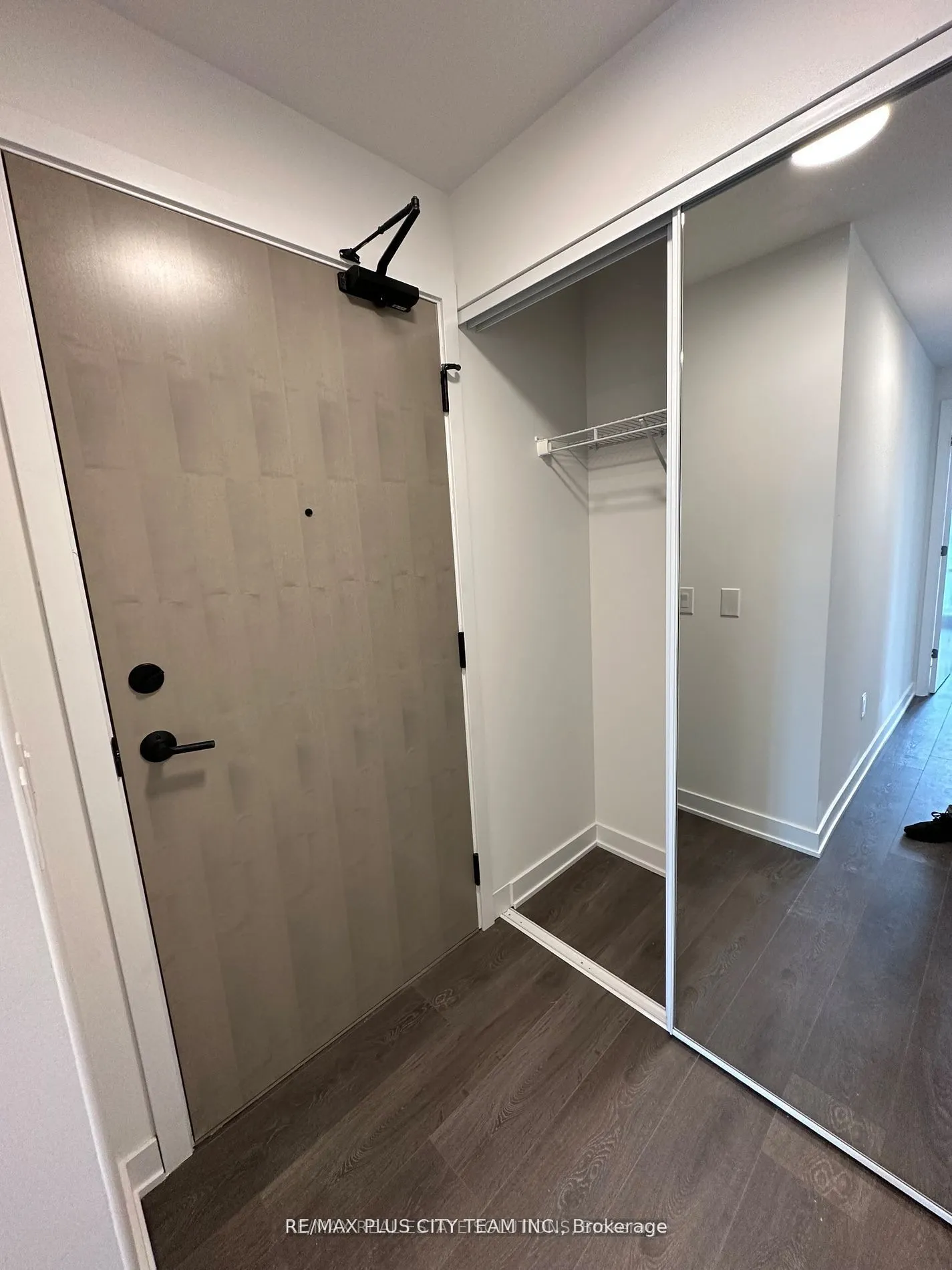 130 River Street, #2808