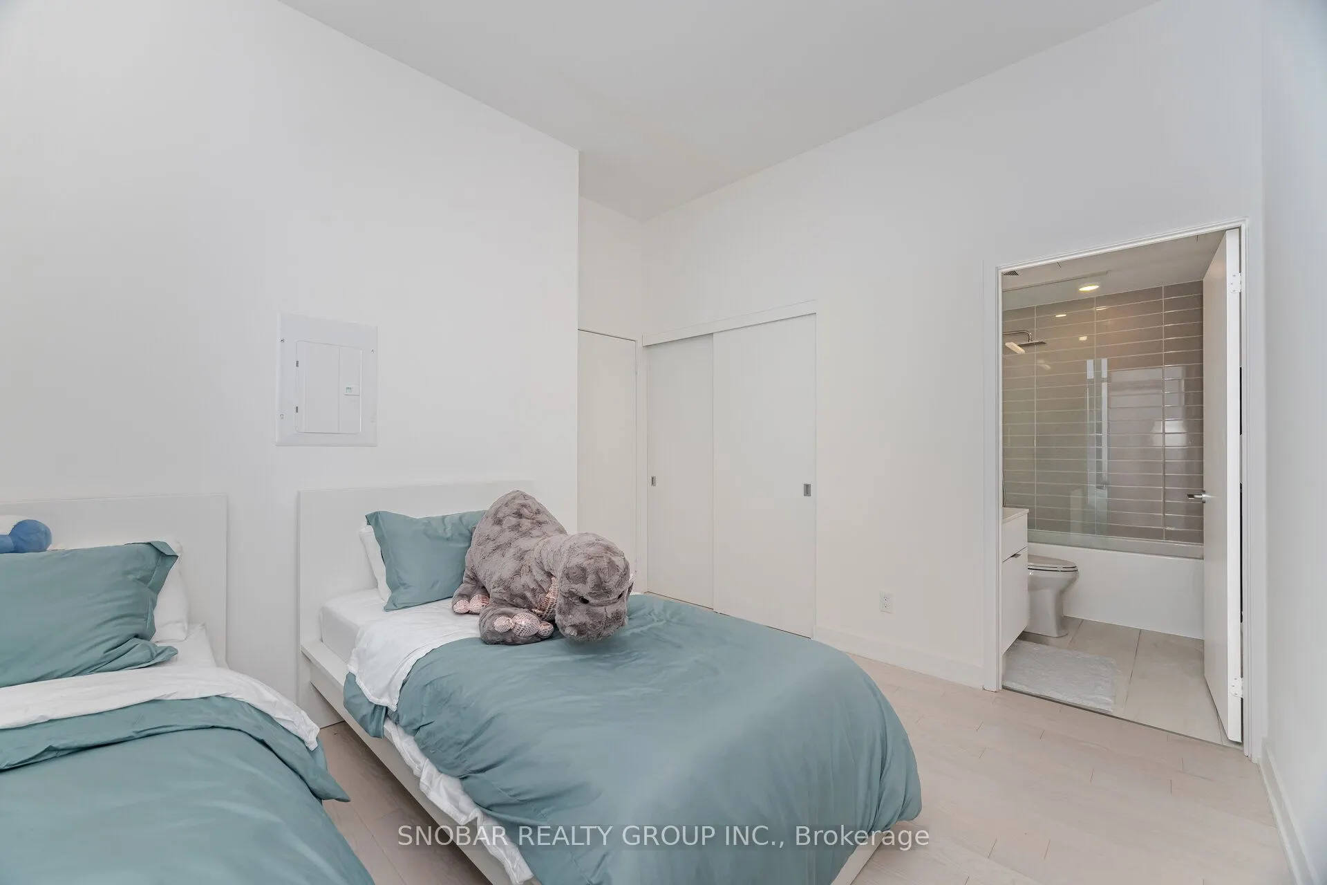 20 Lombard Street, #LPH 02