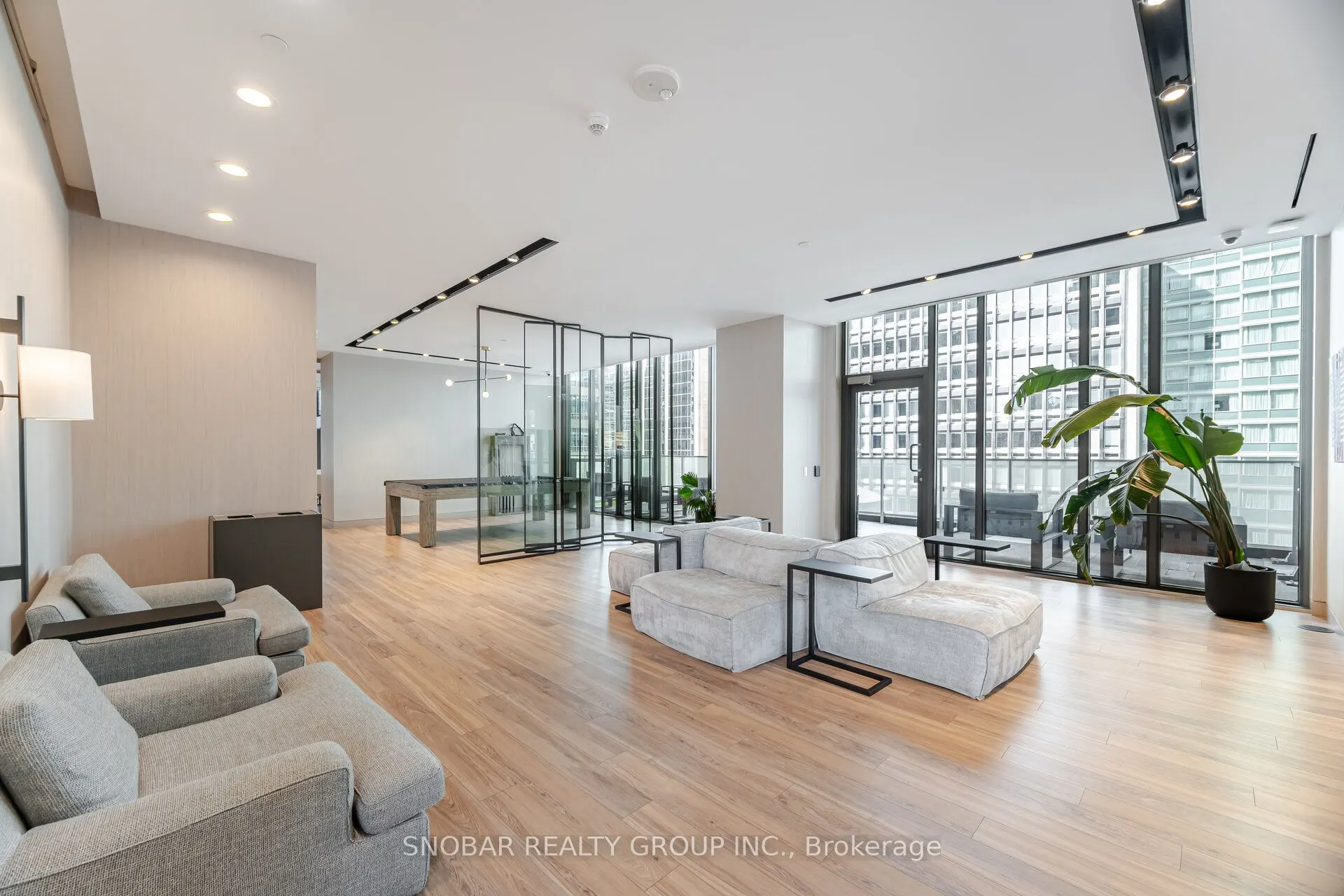 20 Lombard Street, #LPH 02