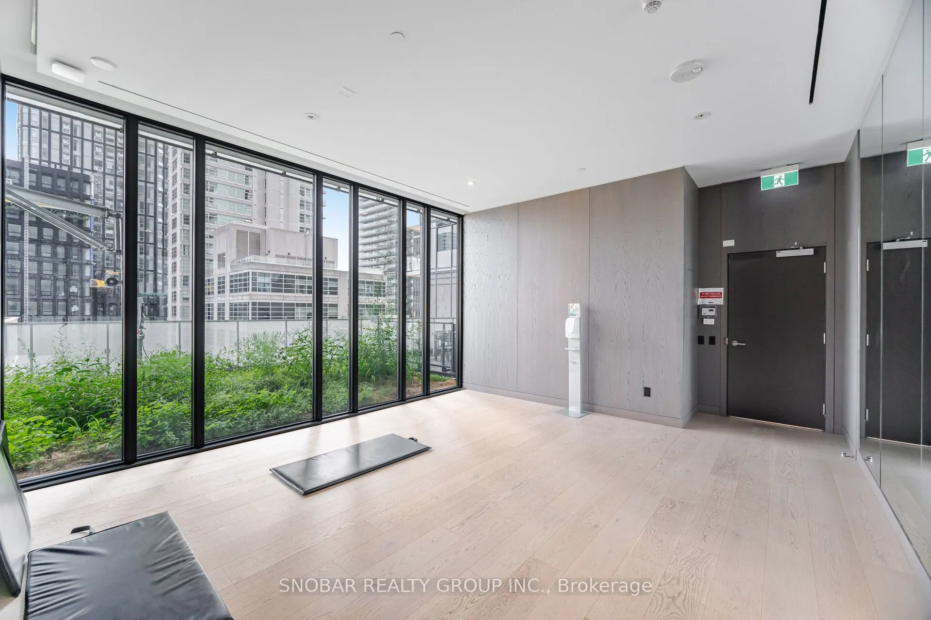 20 Lombard Street, #LPH 02