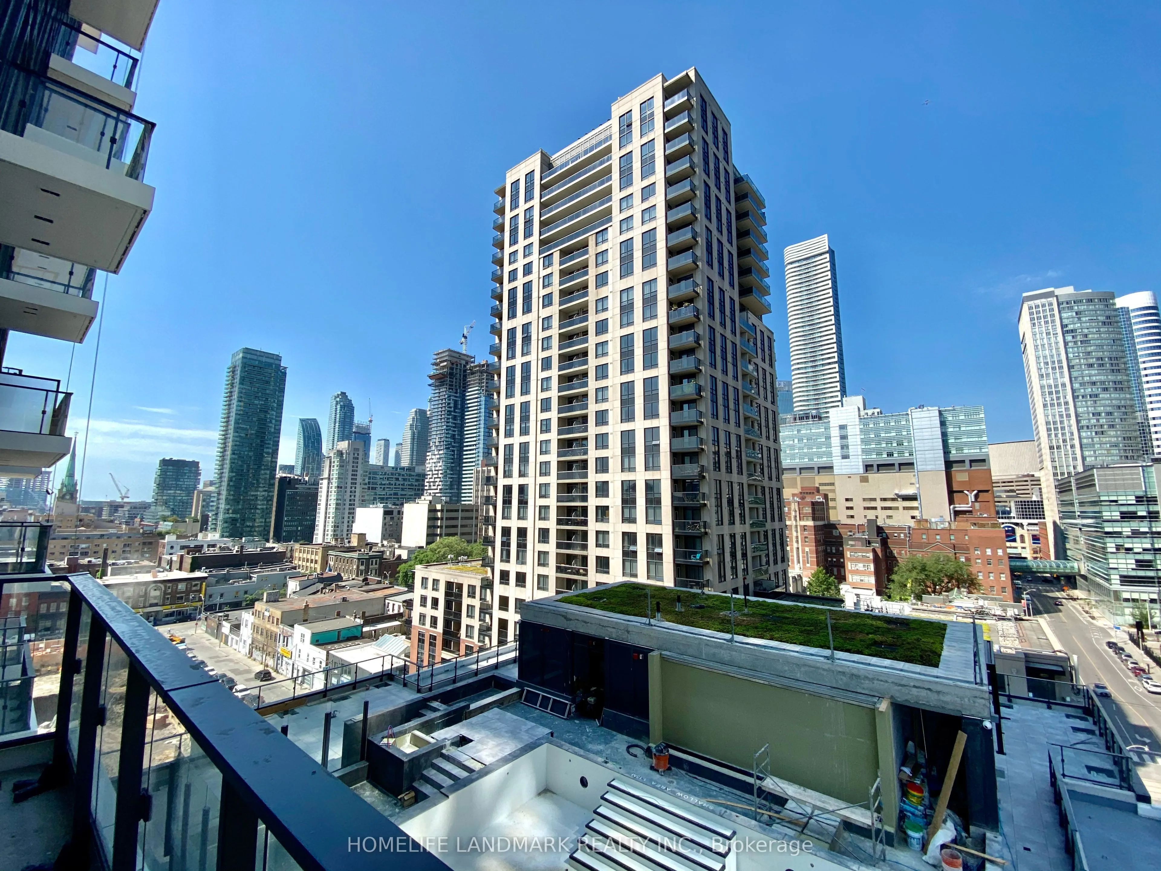 77 Shuter Street, #1113