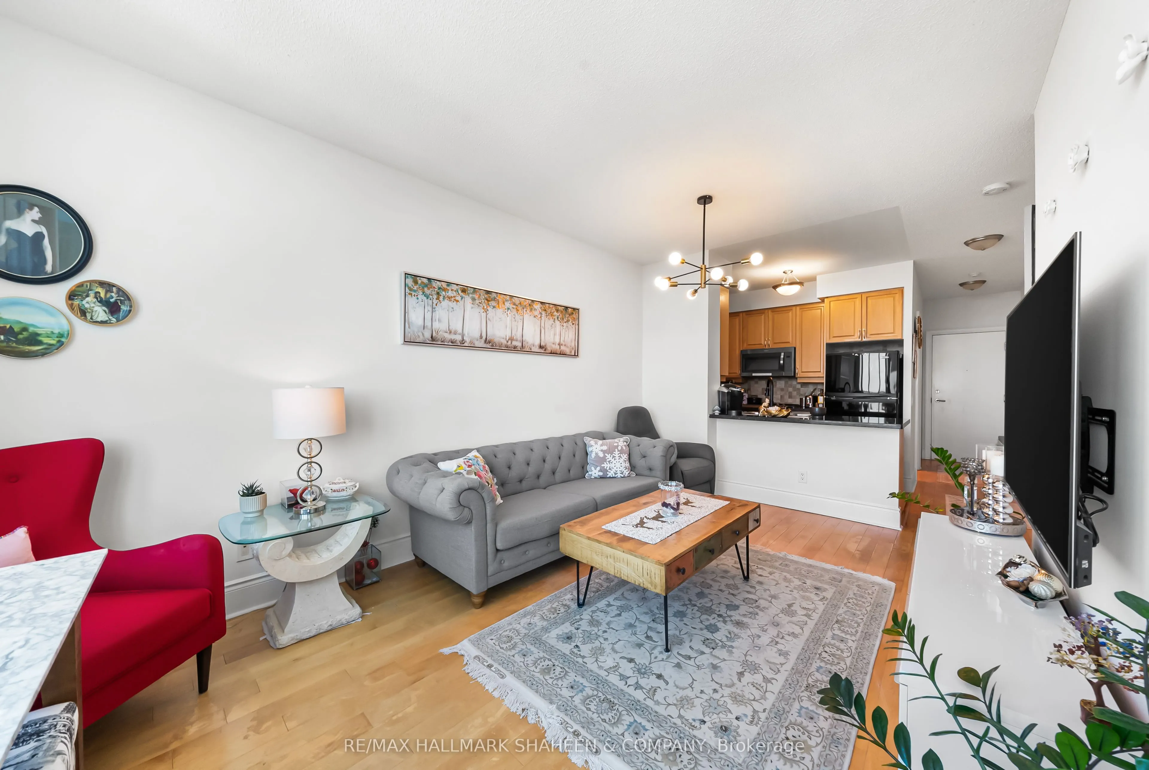 25 Greenview Avenue, #Ph17