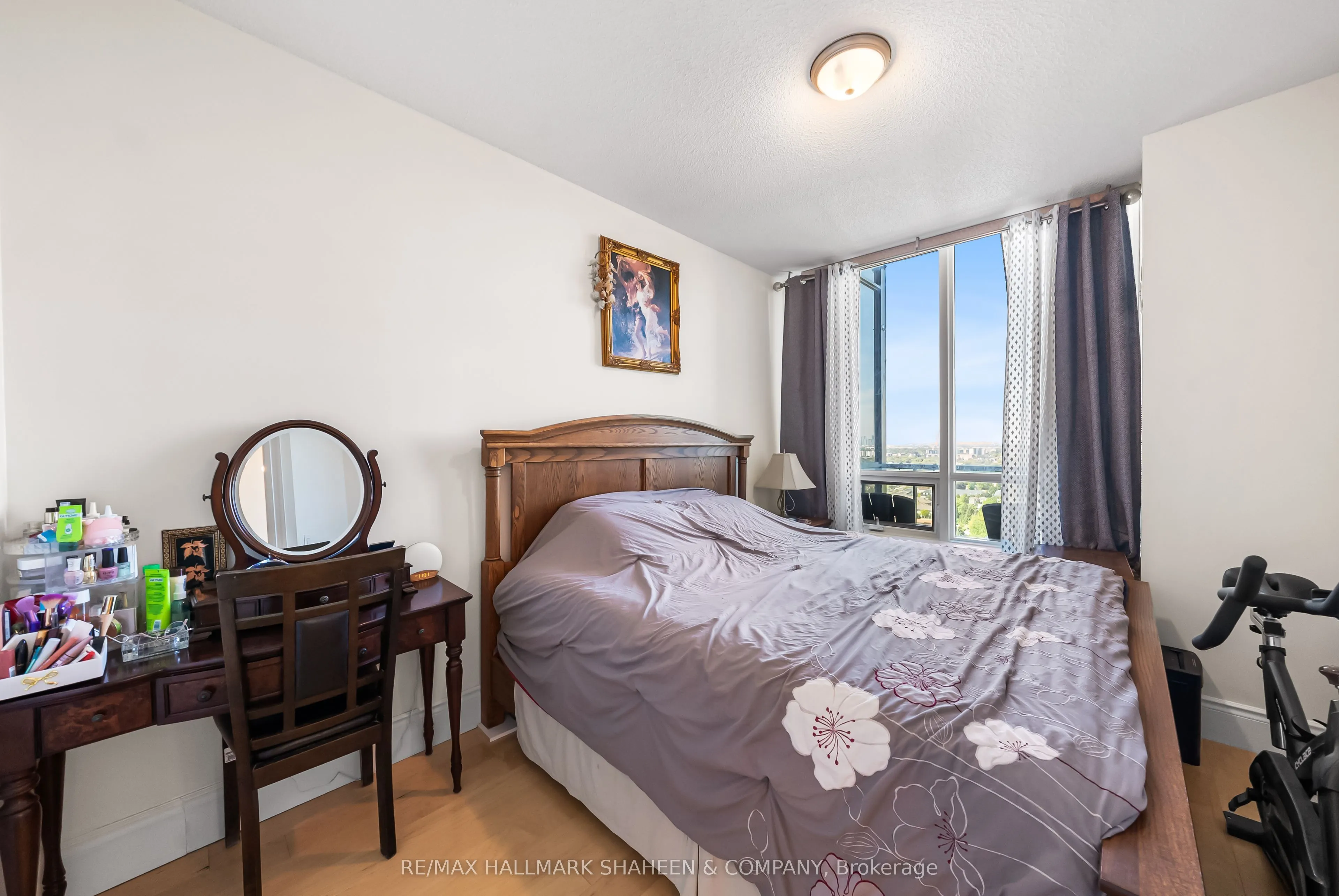 25 Greenview Avenue, #Ph17