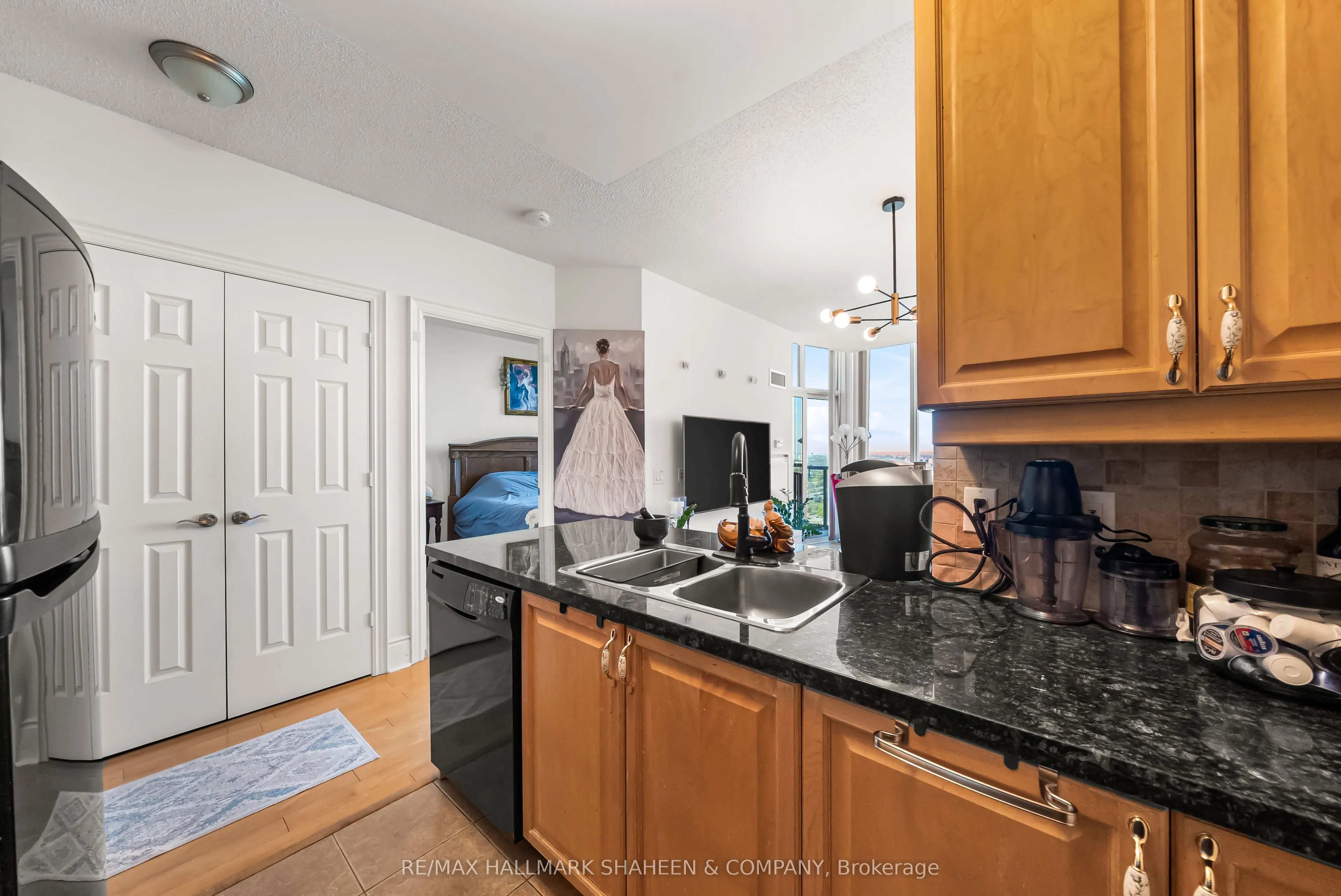 25 Greenview Avenue, #Ph17