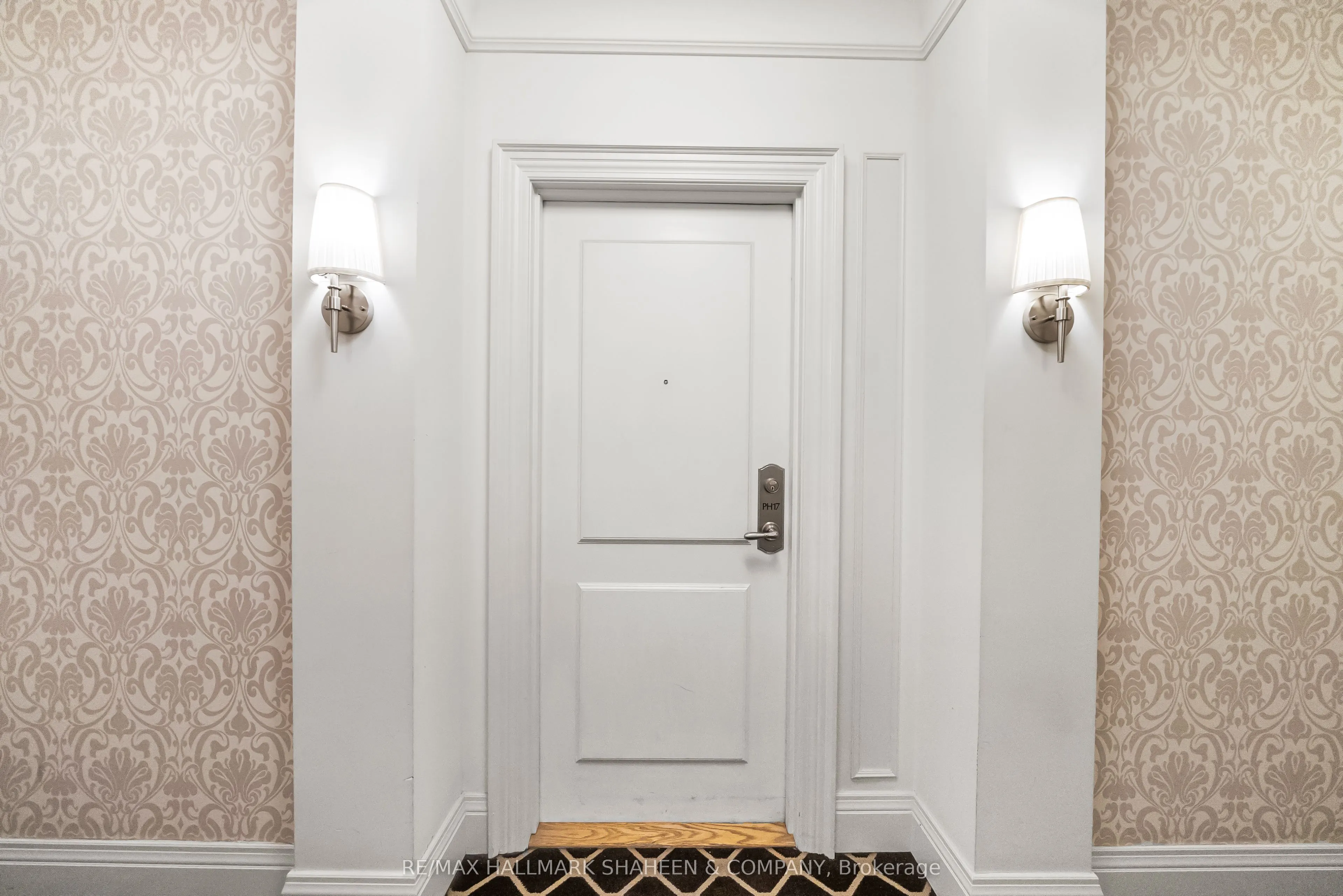 25 Greenview Avenue, #Ph17