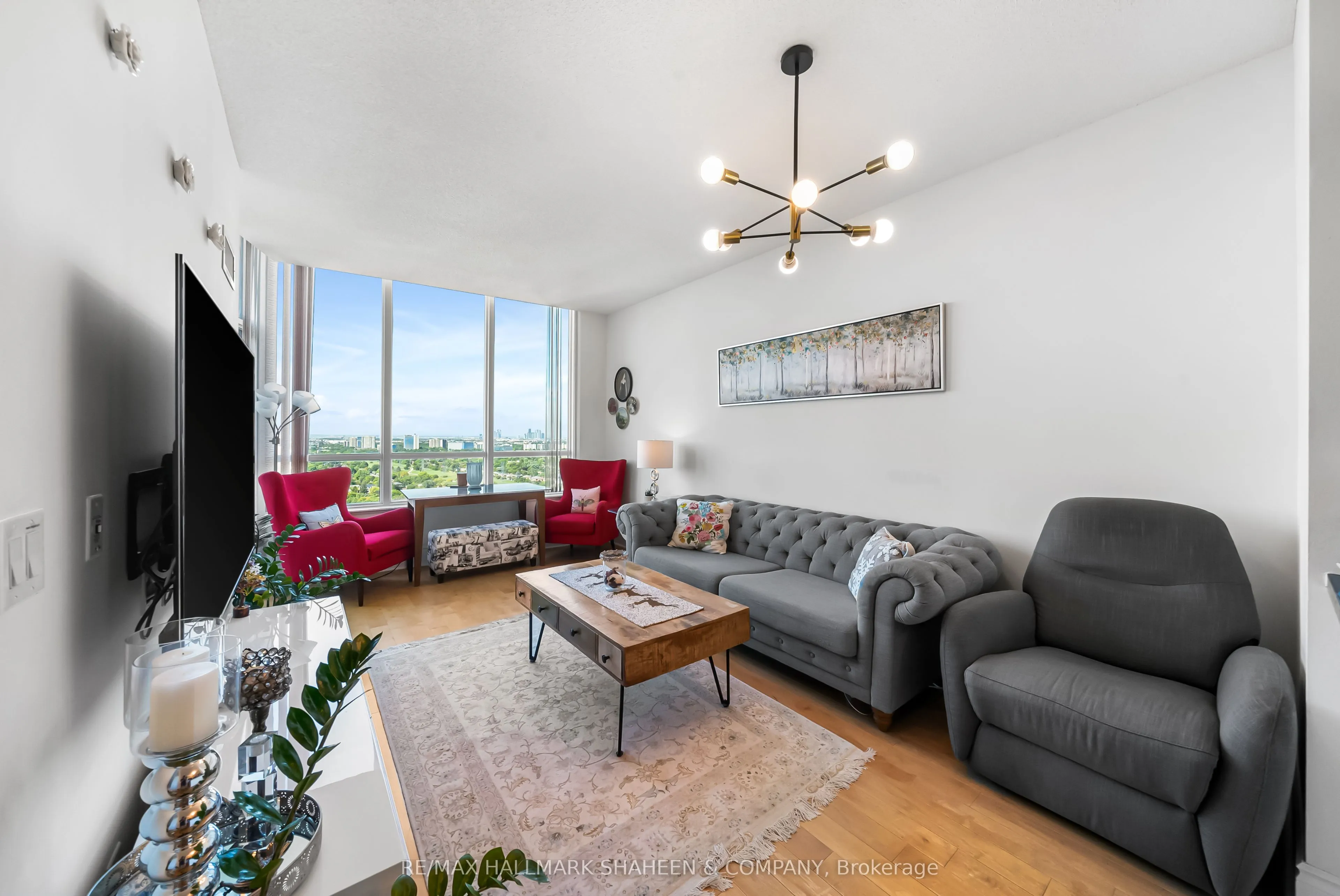 25 Greenview Avenue, #Ph17
