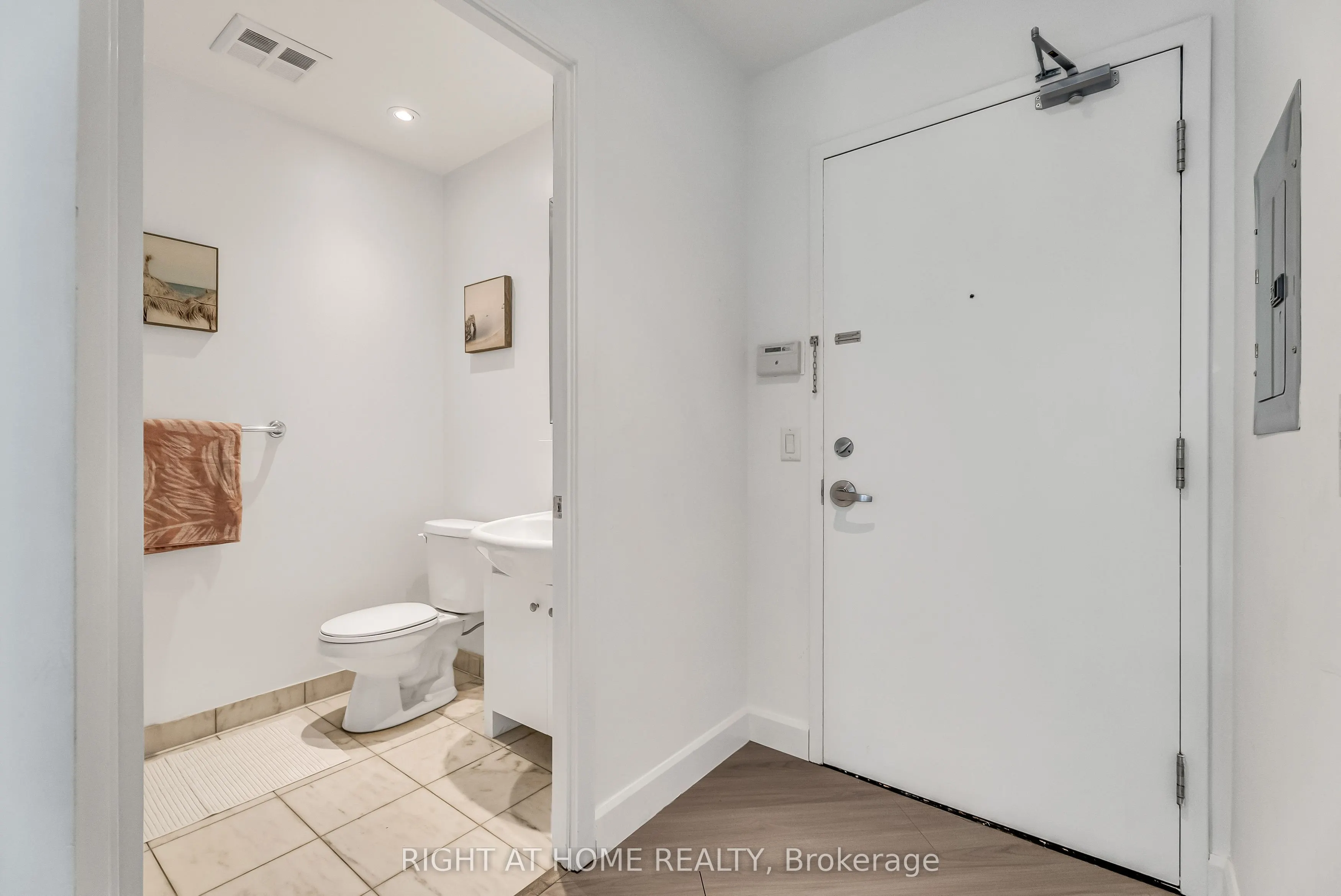 8 York Street, #3202