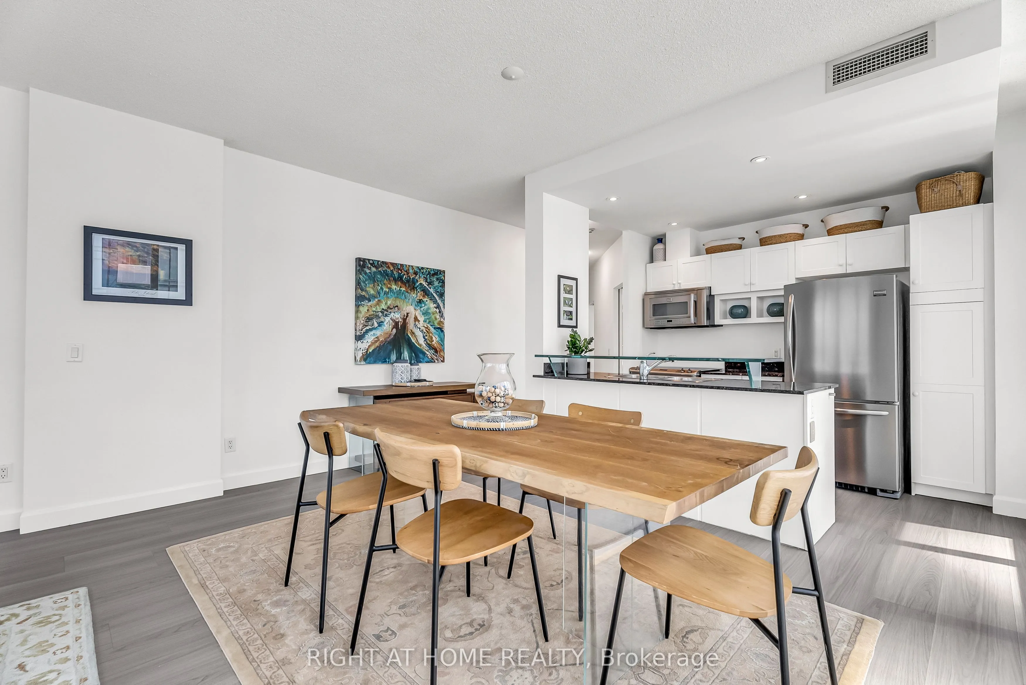 8 York Street, #3202