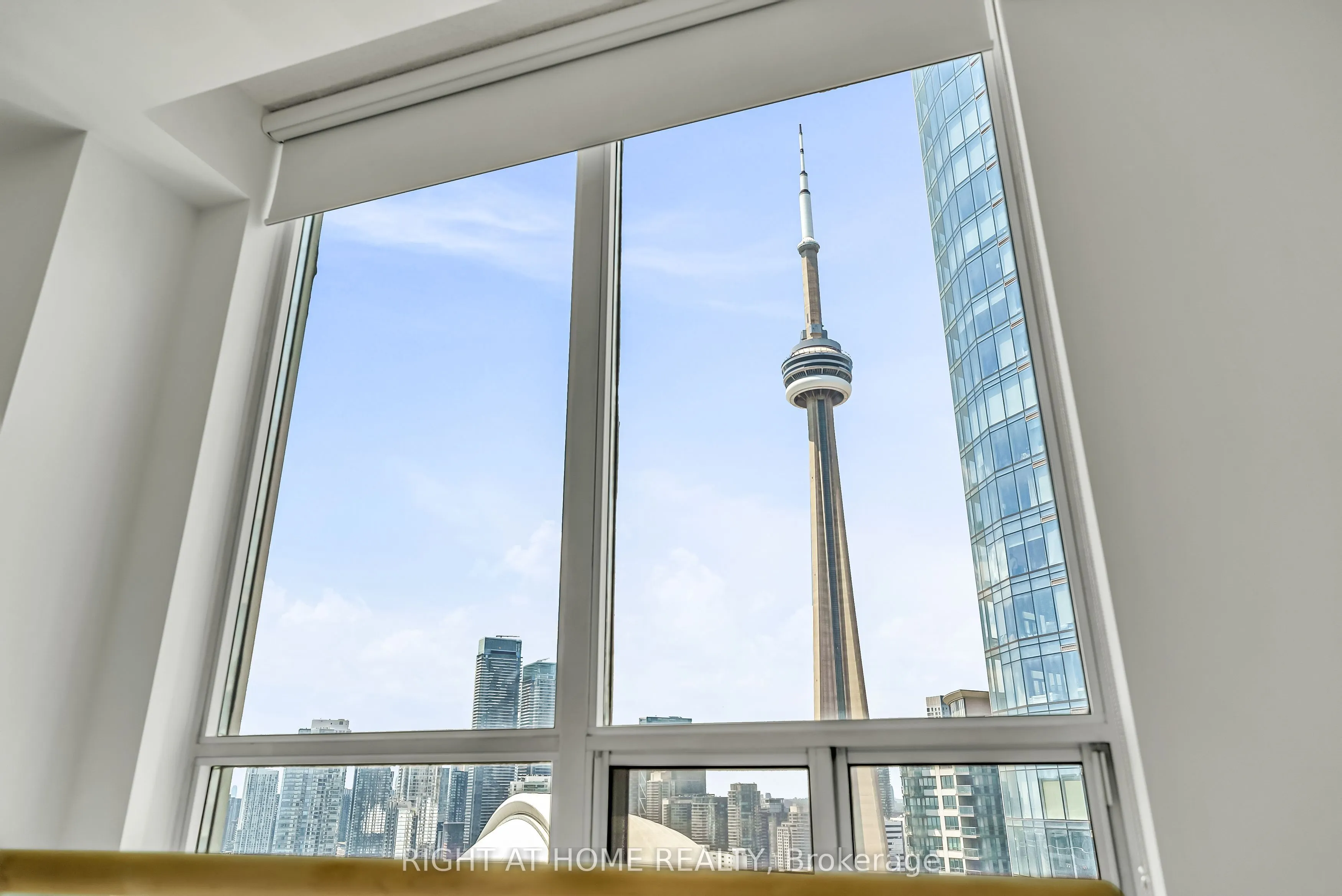 8 York Street, #3202