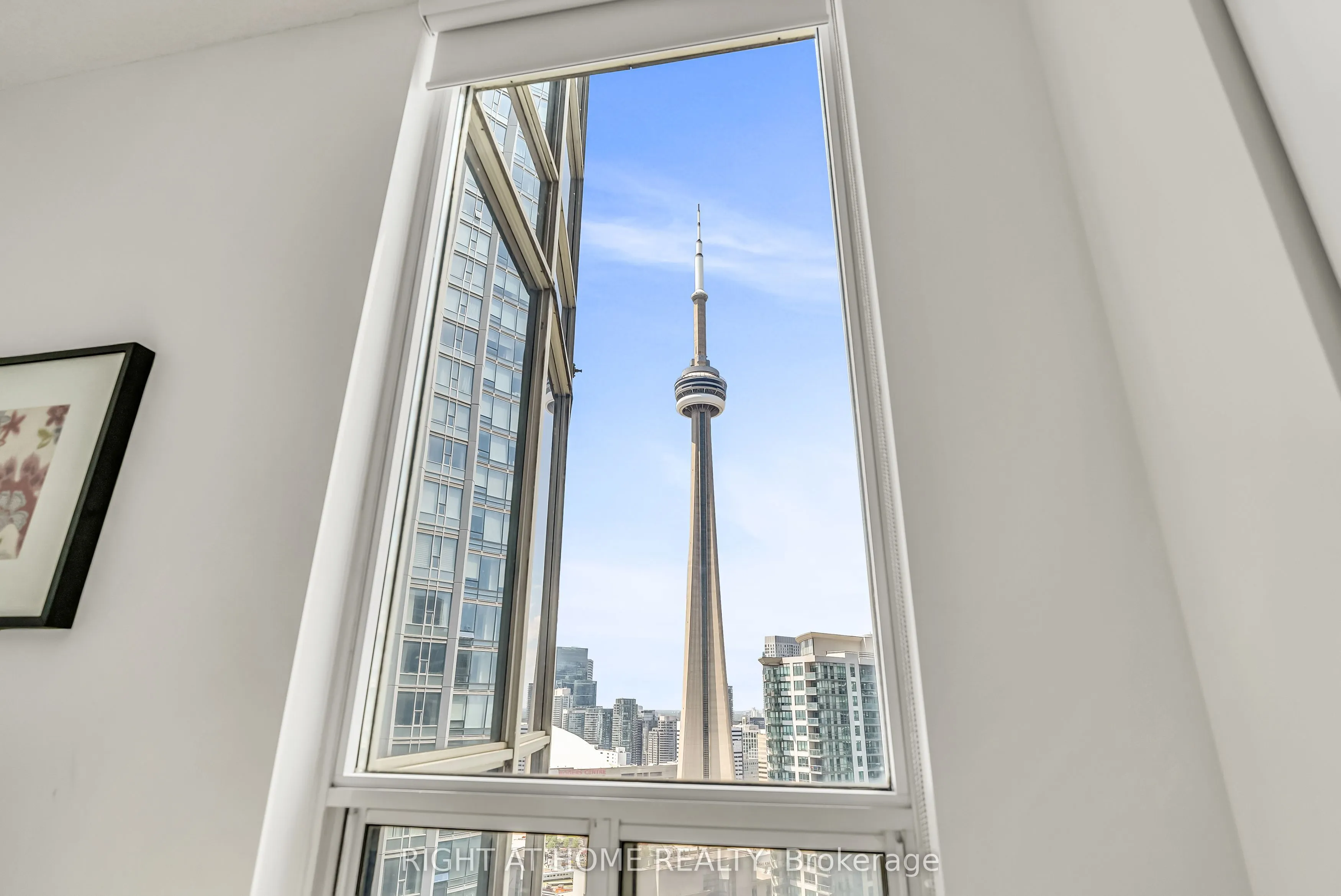 8 York Street, #3202