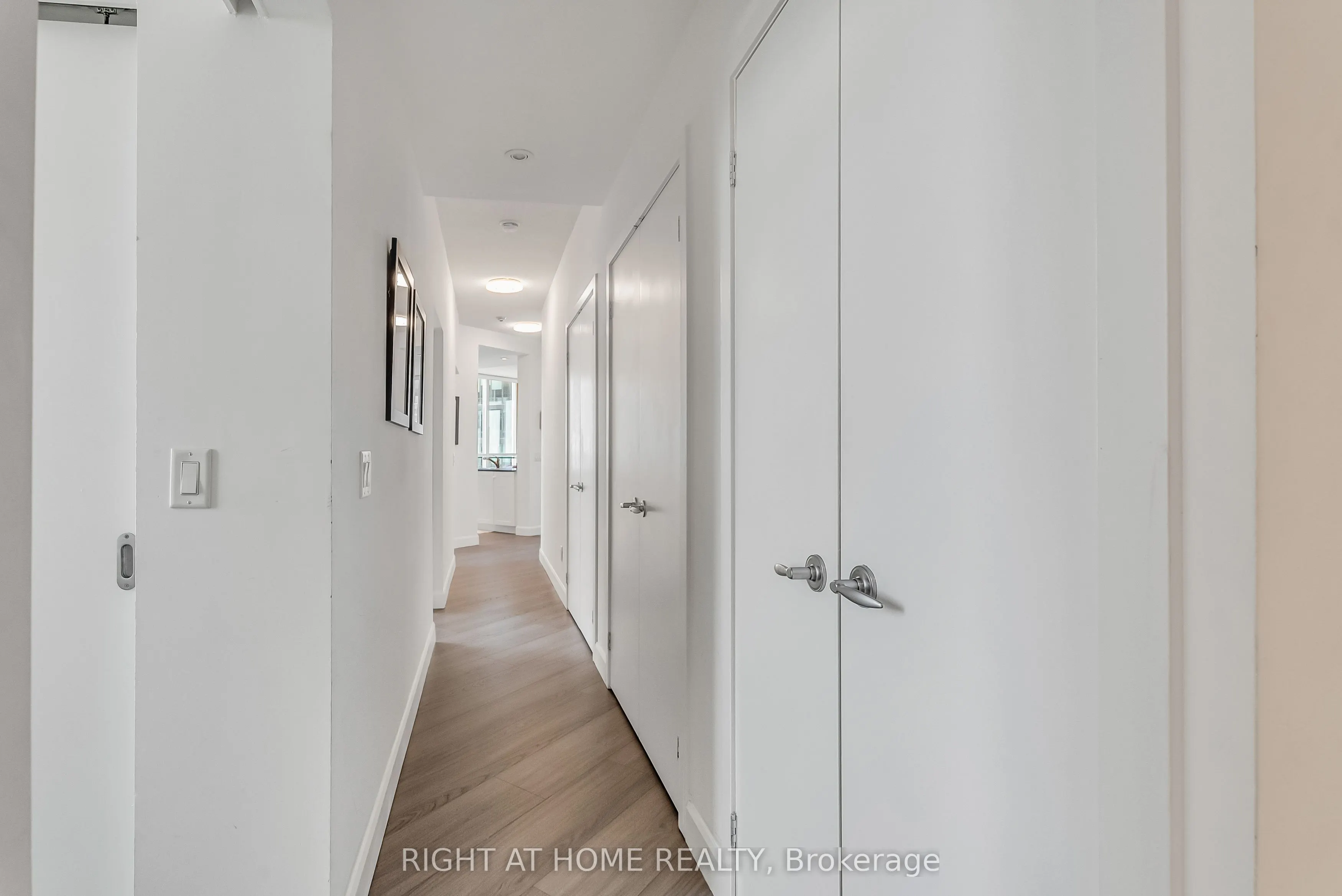 8 York Street, #3202
