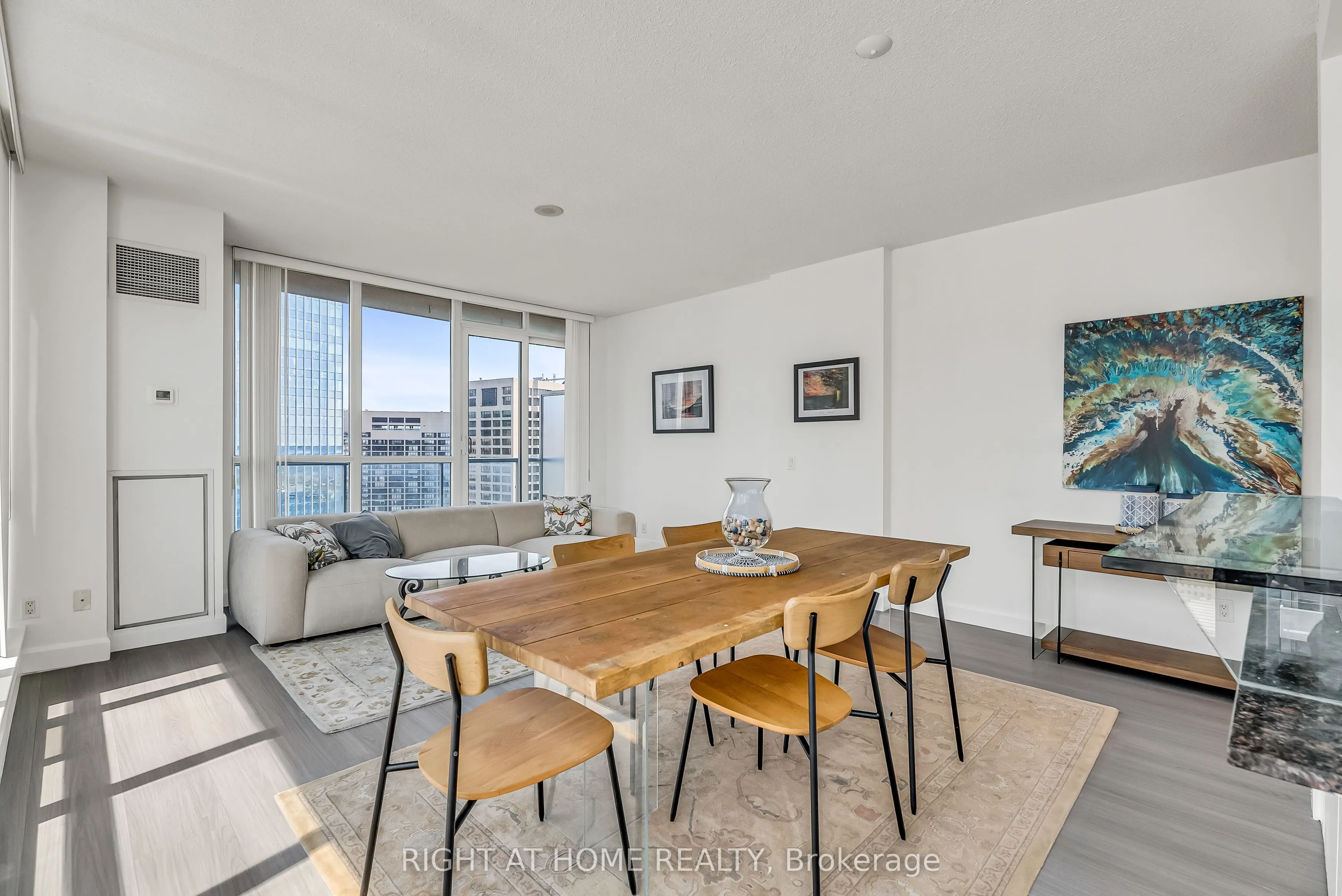 8 York Street, #3202