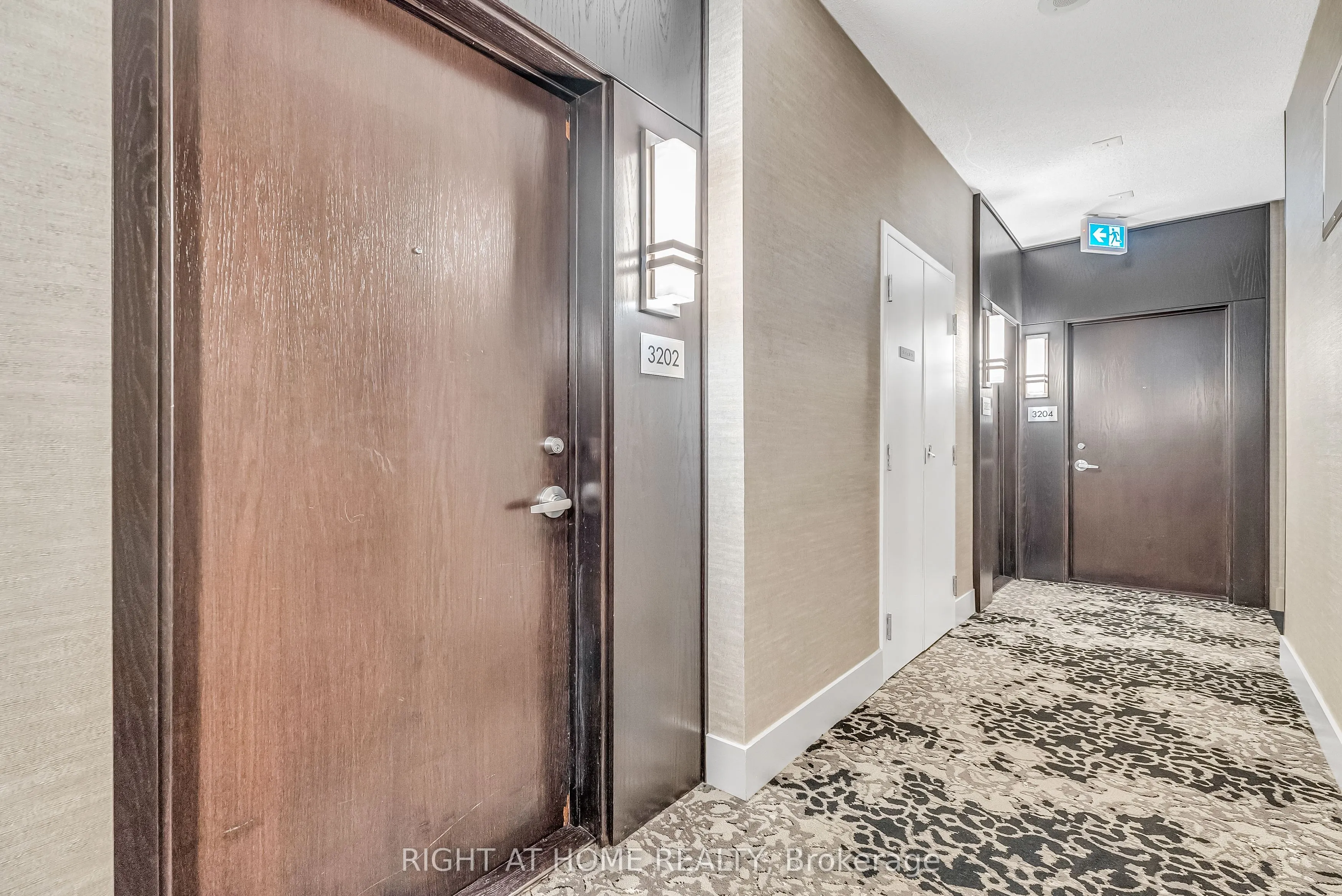 8 York Street, #3202