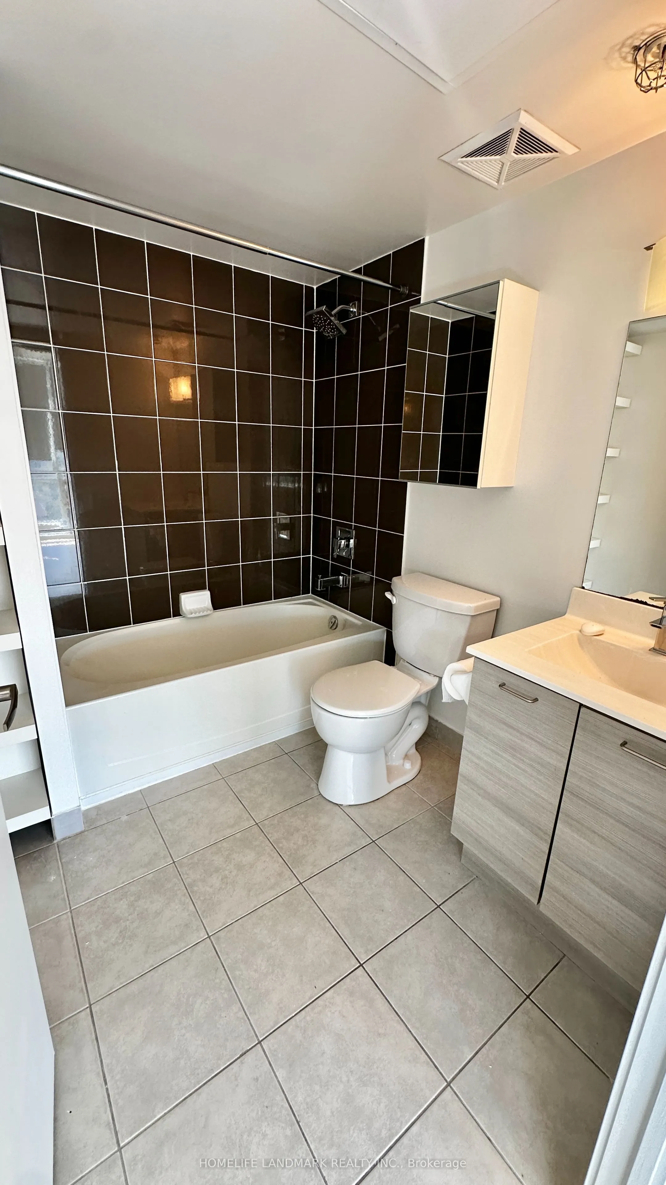 20 Joe Shuster Way, #519