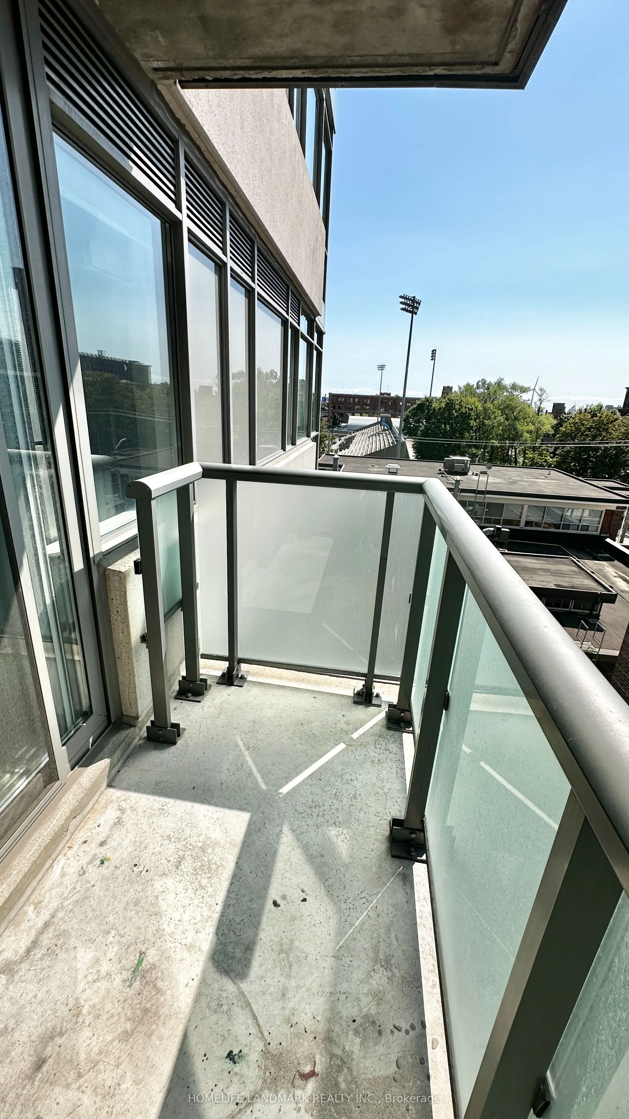 20 Joe Shuster Way, #519