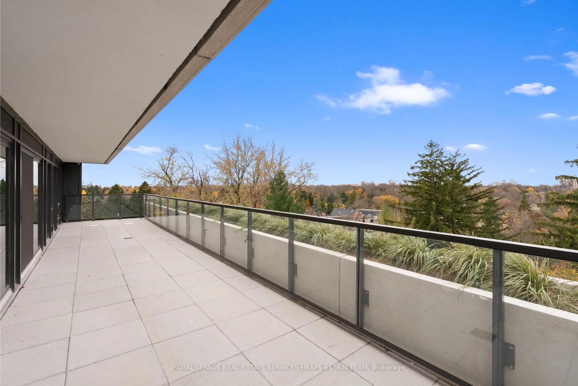 1414 Bayview Avenue, #606