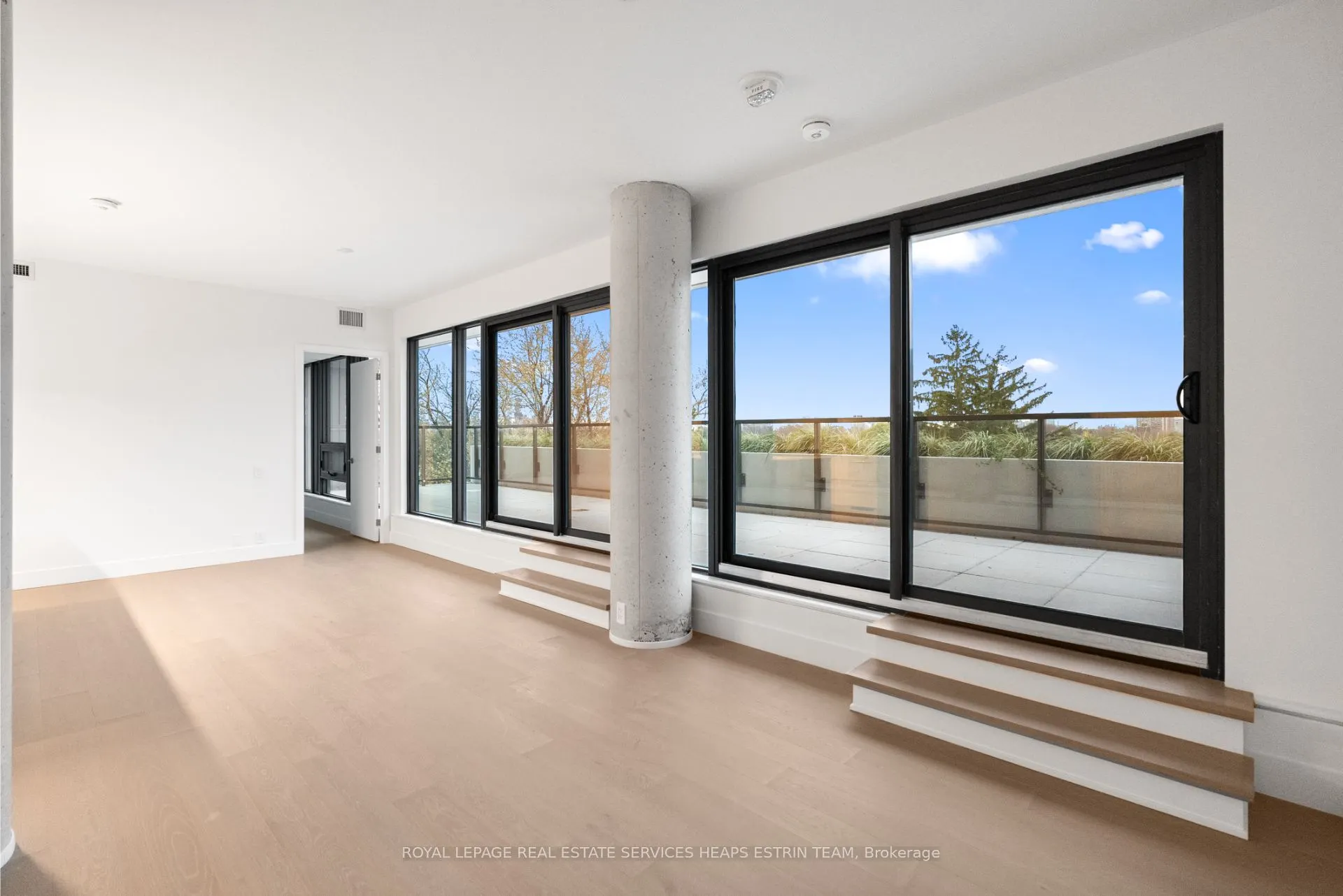 1414 Bayview Avenue, #606