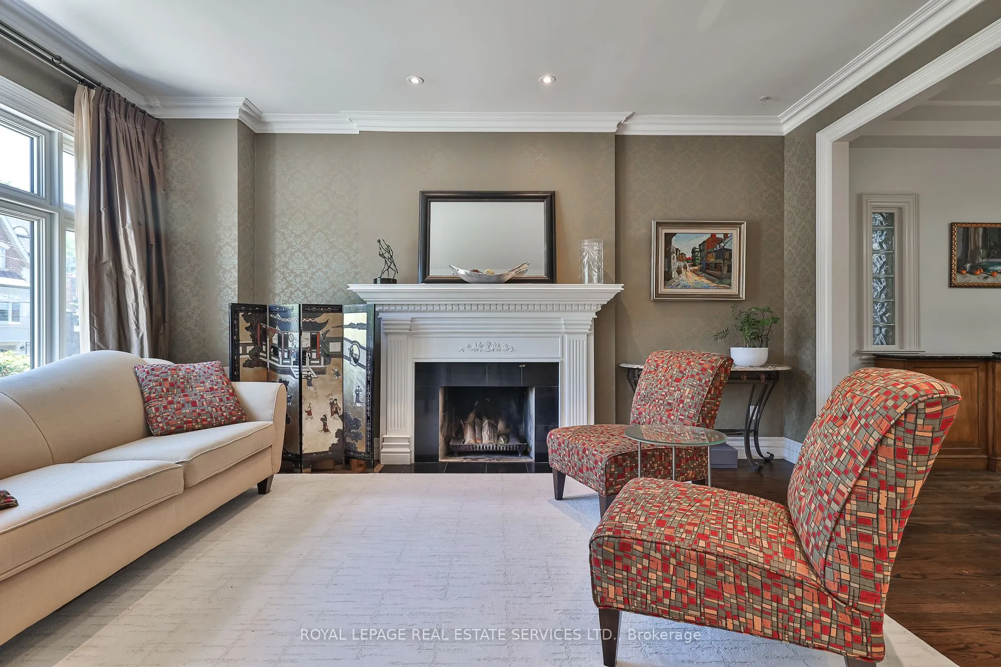 108 Castlewood Drive
