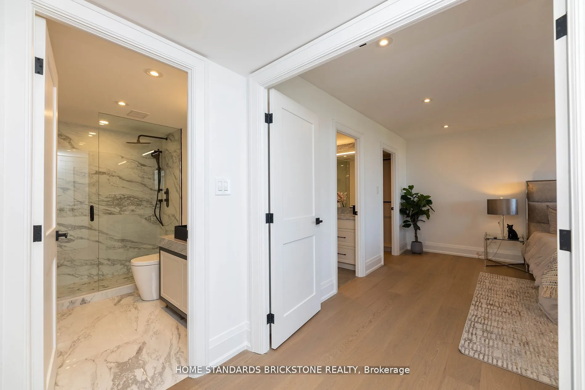 66 Collier Street, #9D
