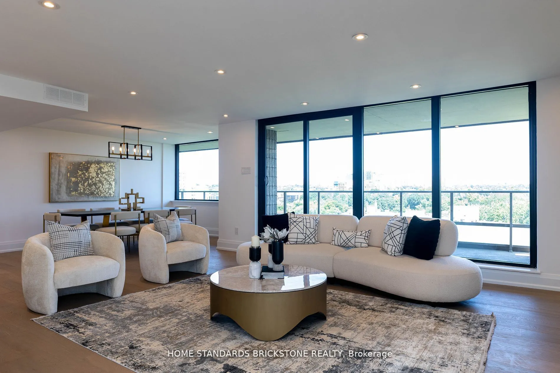 66 Collier Street, #9D