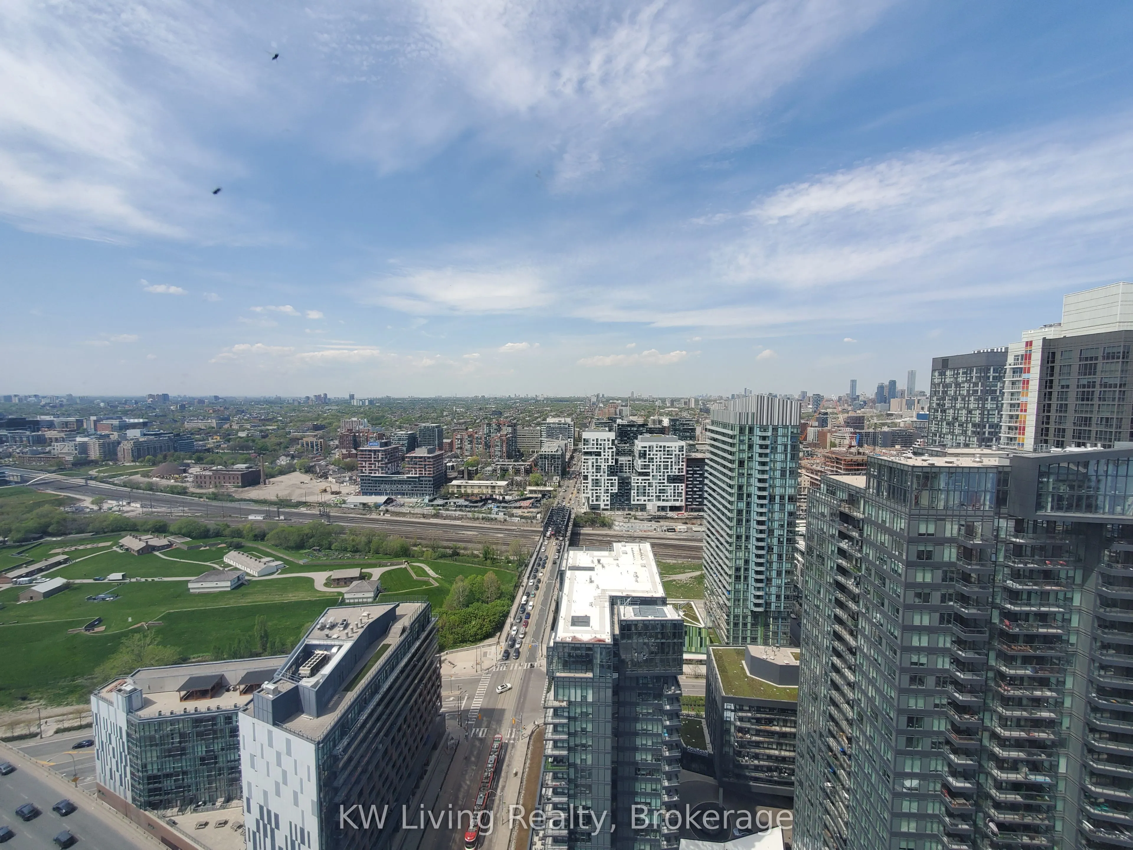 19 Bathurst Street, #4005