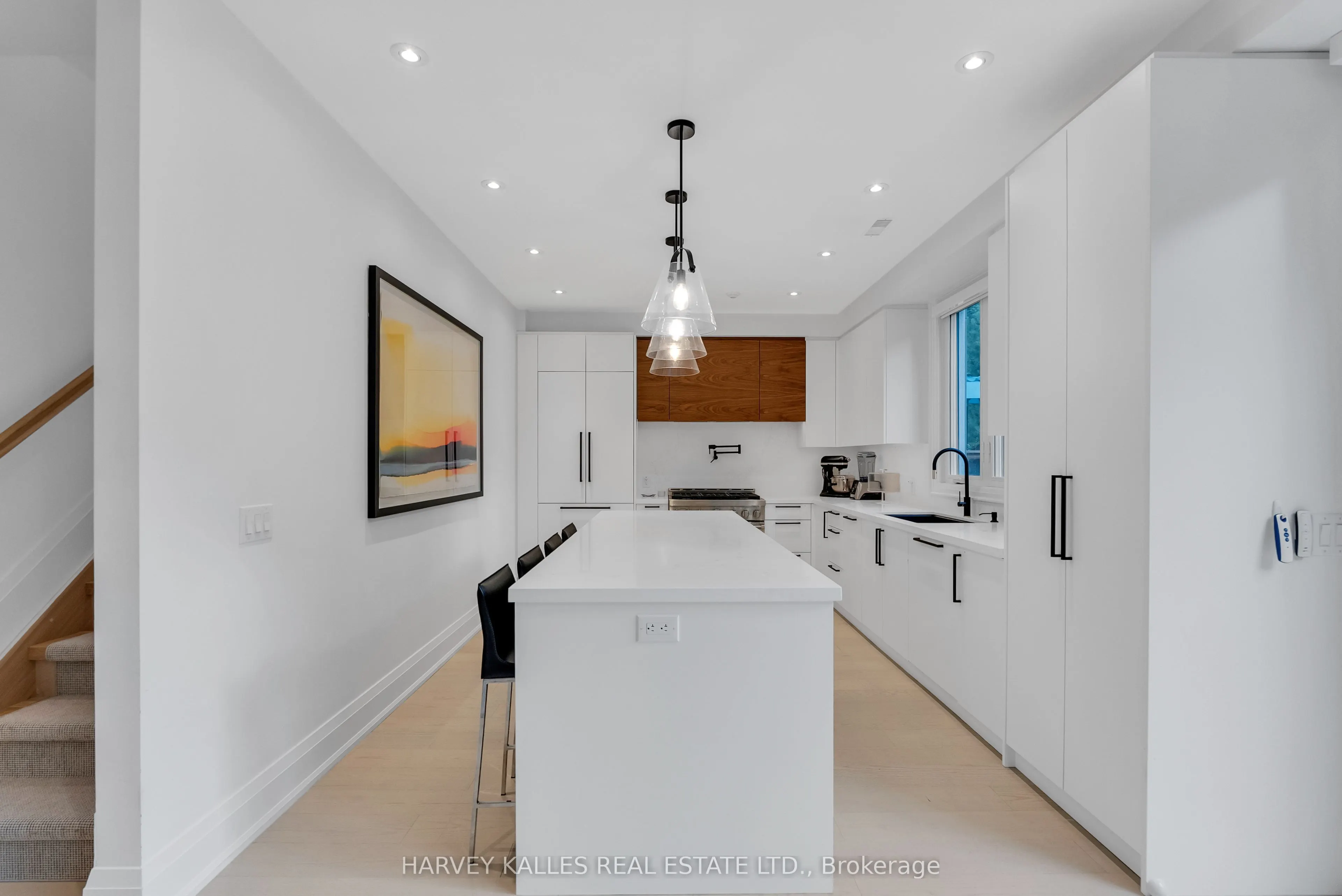 32 Almont Road